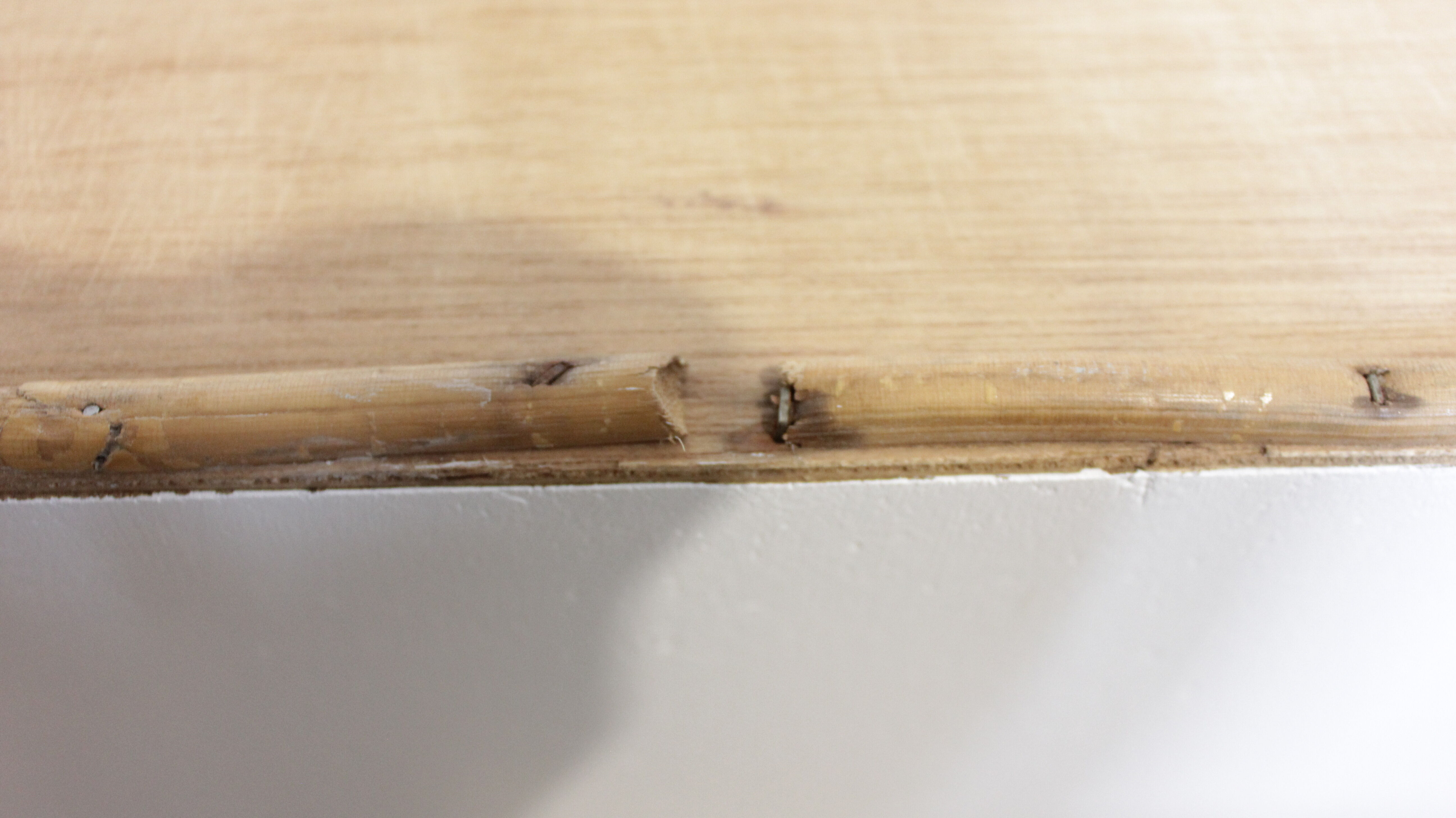 Rattan and bamboo shelf Years 60-70 revamped