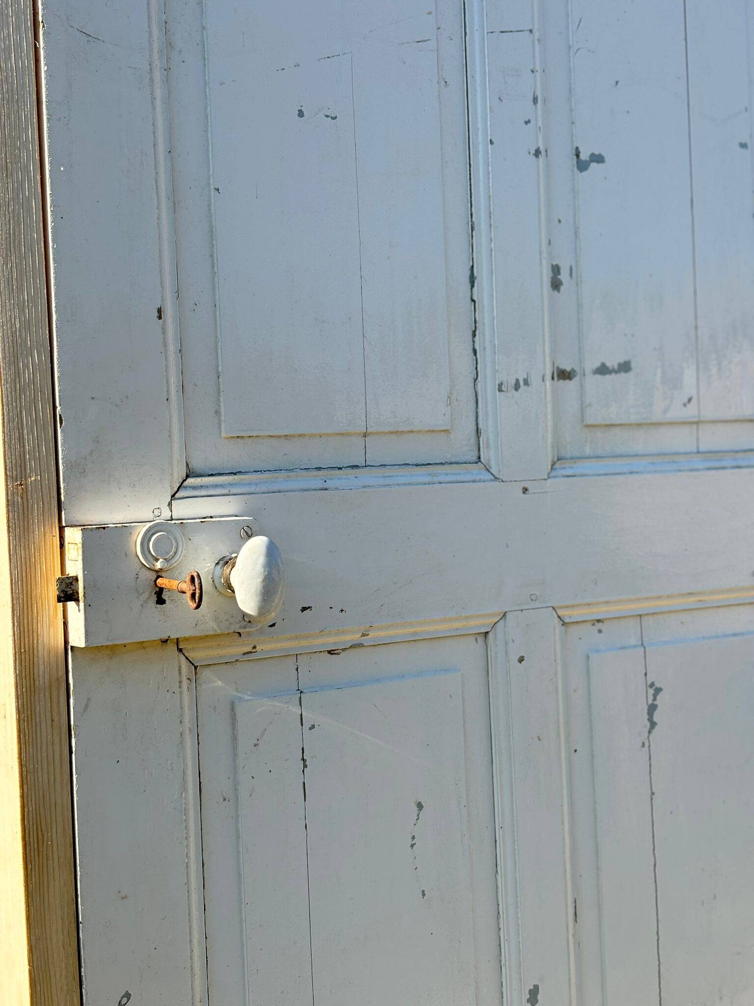 porte à 4 panneaux