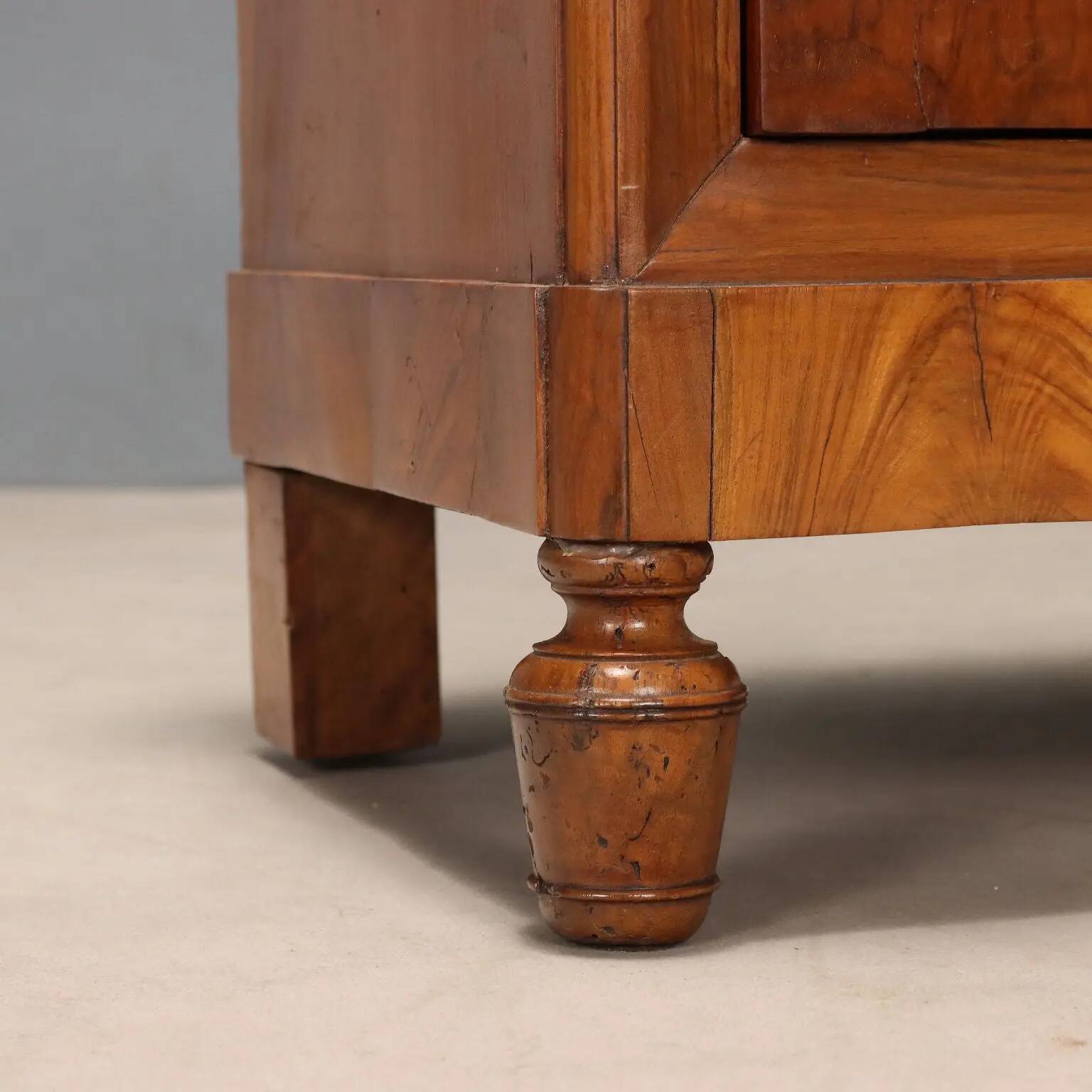 Antique walnut and walnut burl bedside table, Italy, 19th century.
