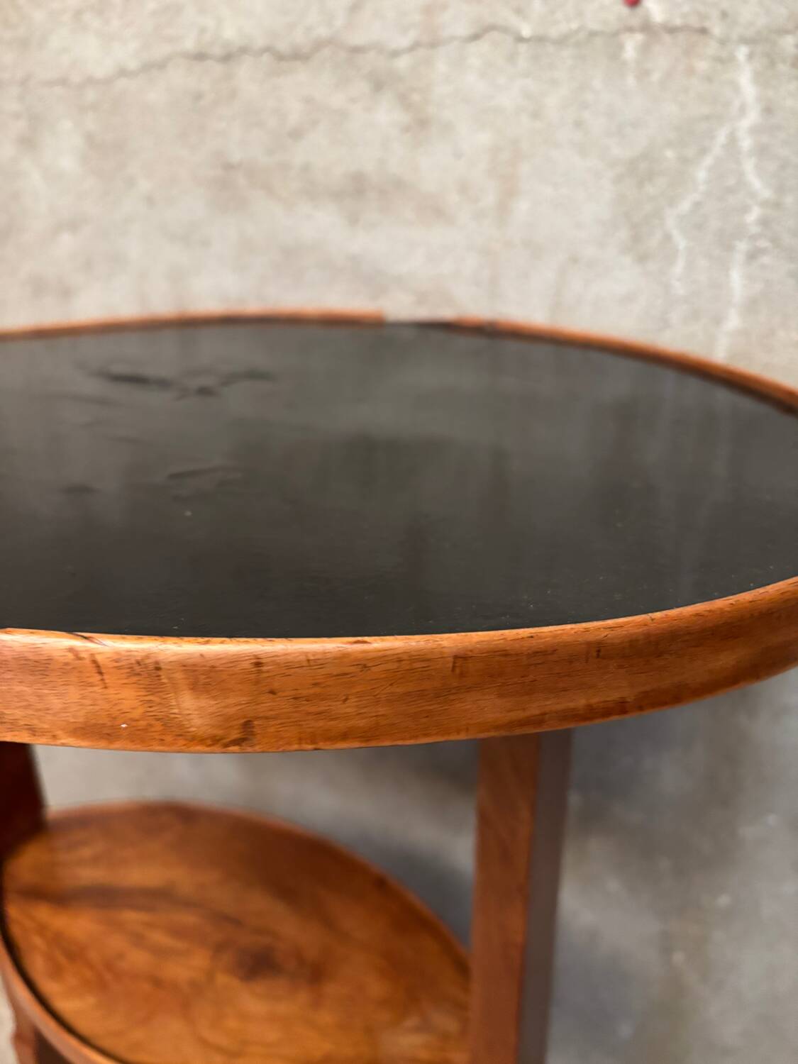 Cherry wood pedestal table