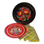 Assiettes décoratives en bois peintes à la main