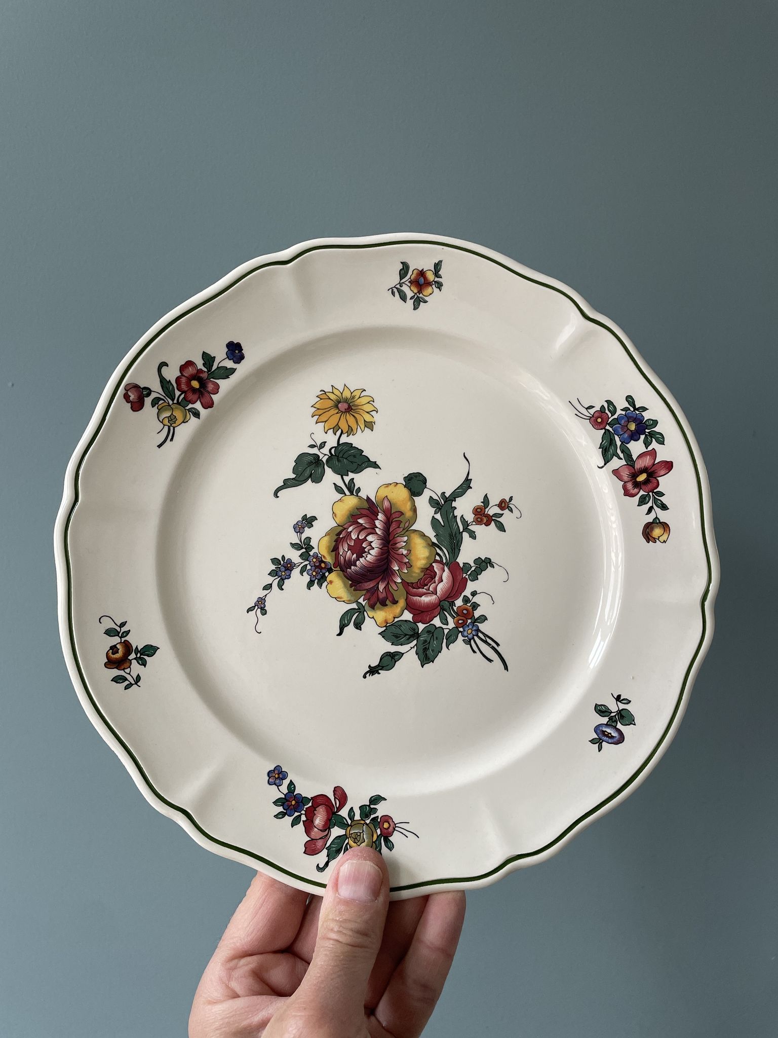 Set of 7 flat plates villeroy and boch vieux strasbourg