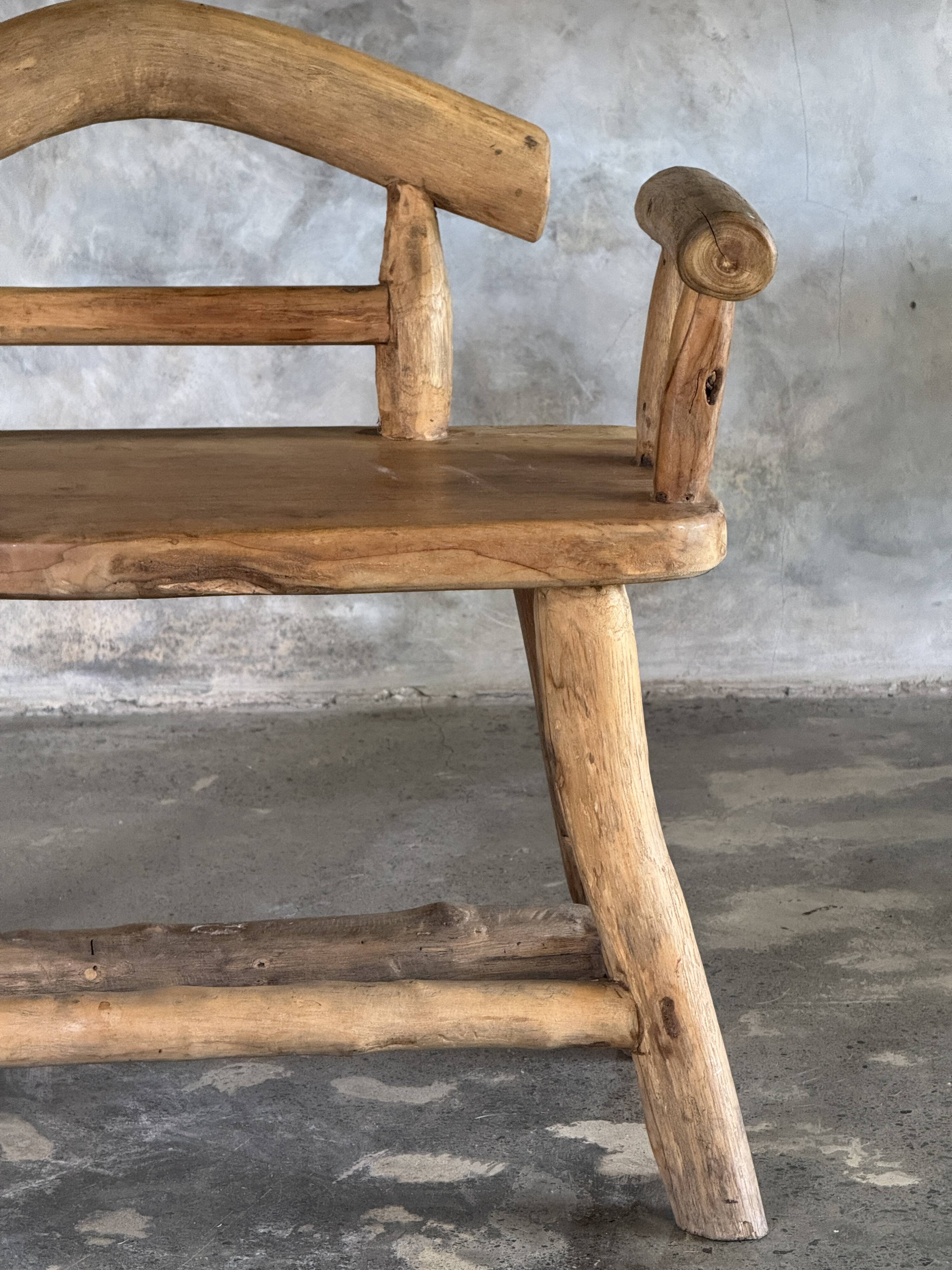 Small brutalist bench with backrest and armrests in Asian blonde teak H67 L6