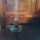Lampe à pétrole ancienne