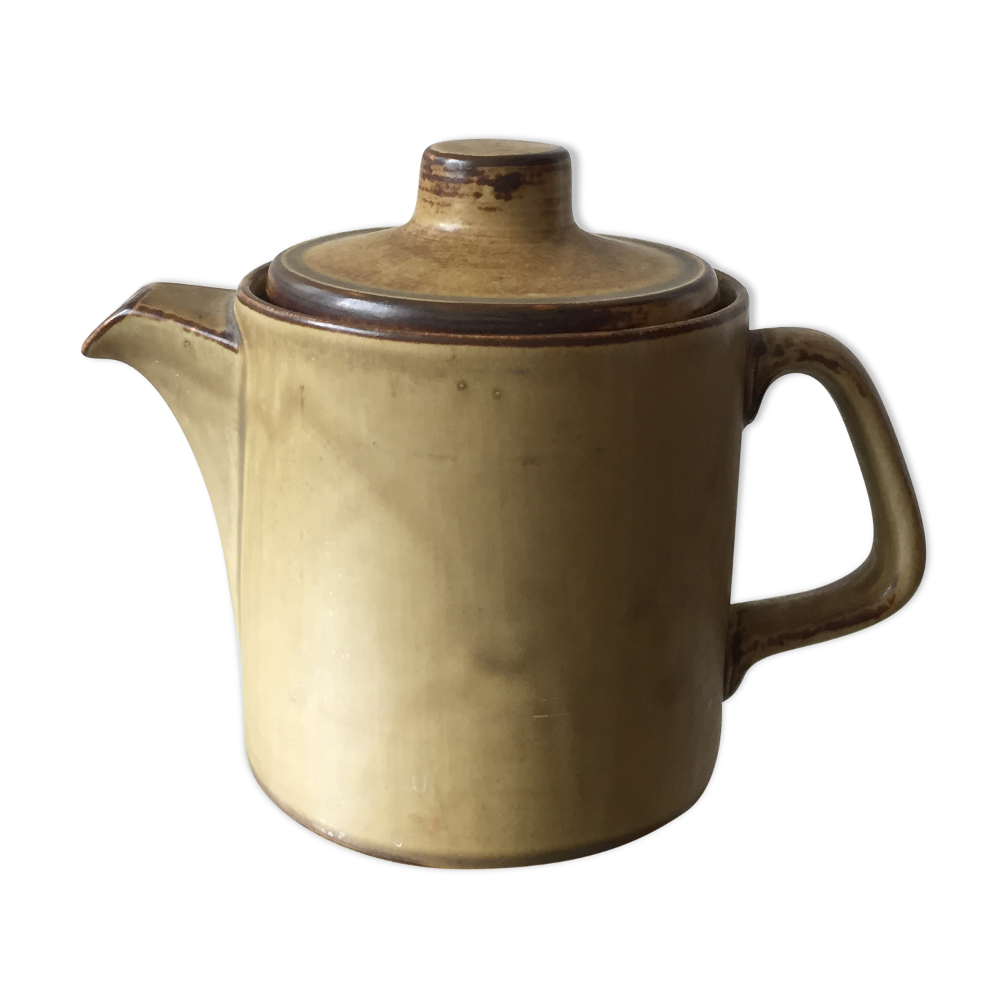 Cafetière en grès scandinave