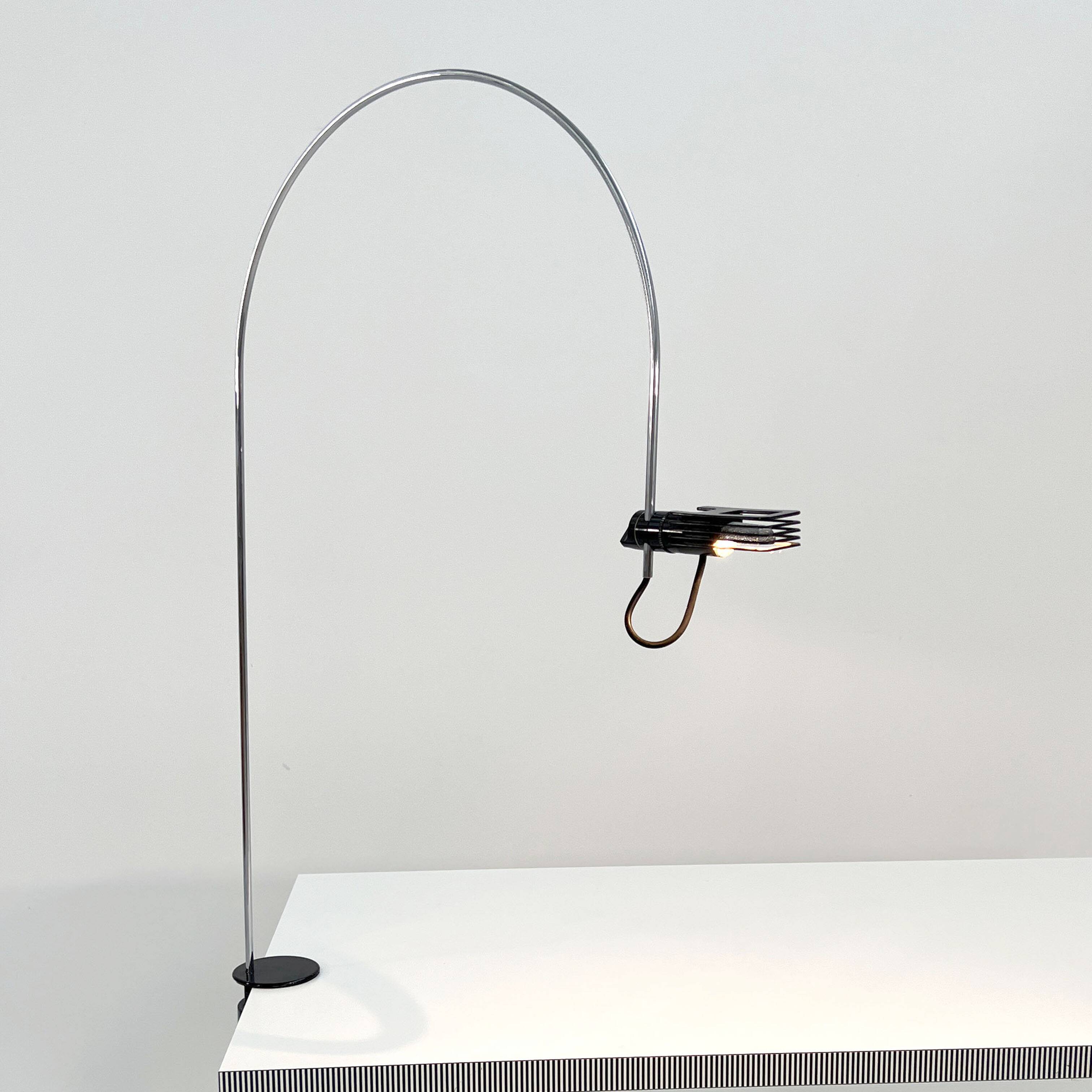 Lampe de bureau Wing de Bruno Gecchelin pour Oluce, 1970