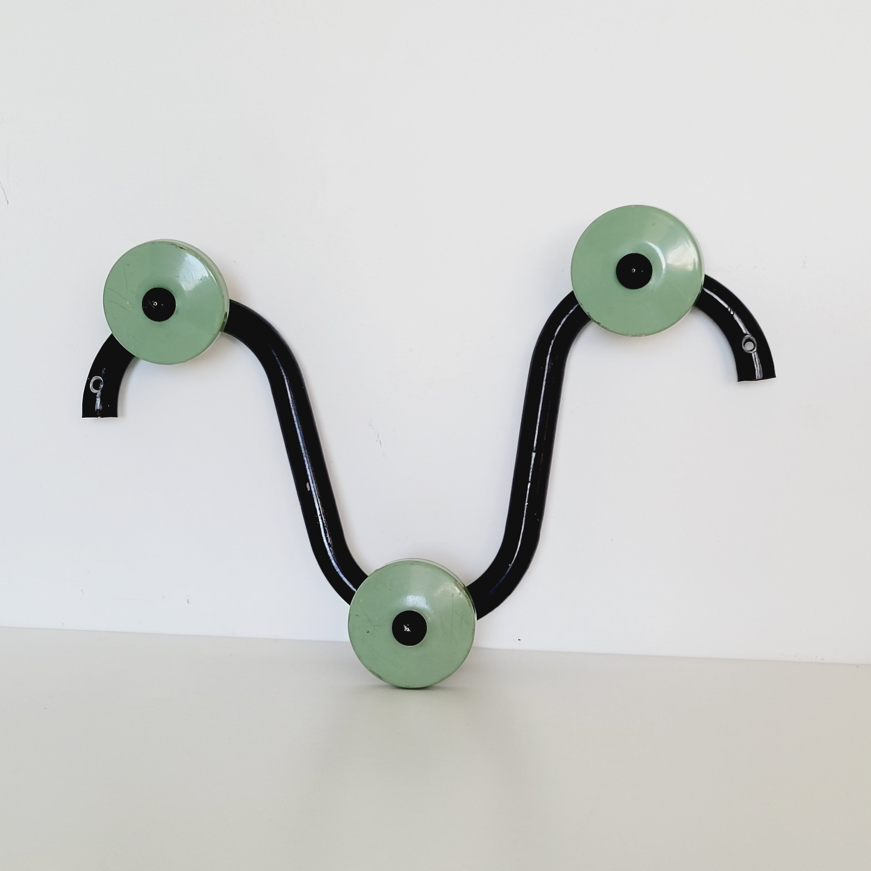 Coat rack with 3 hooks in black and green metal vintage Roger Feraud