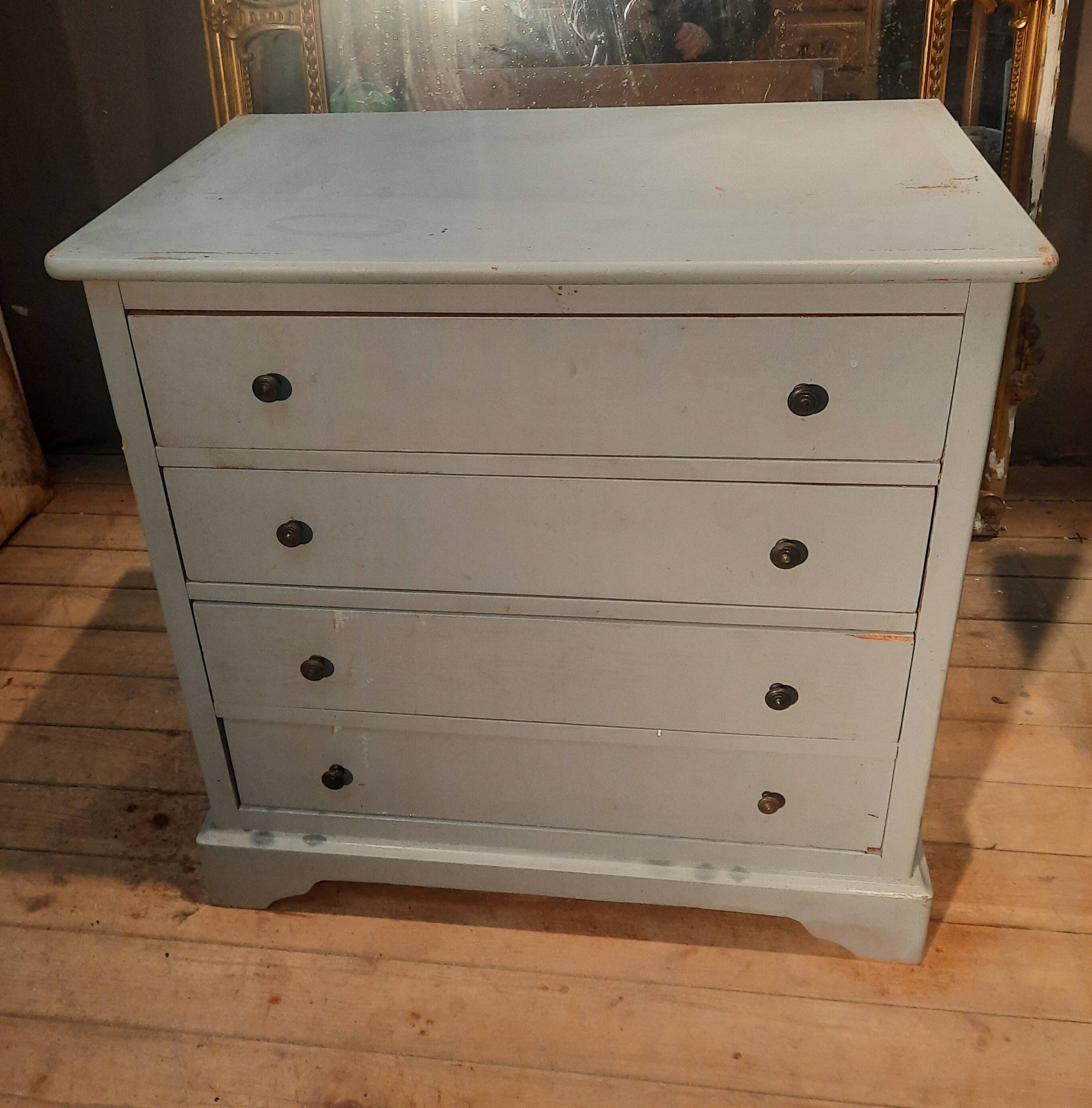 Louis Philippe style painted wooden chest of drawers