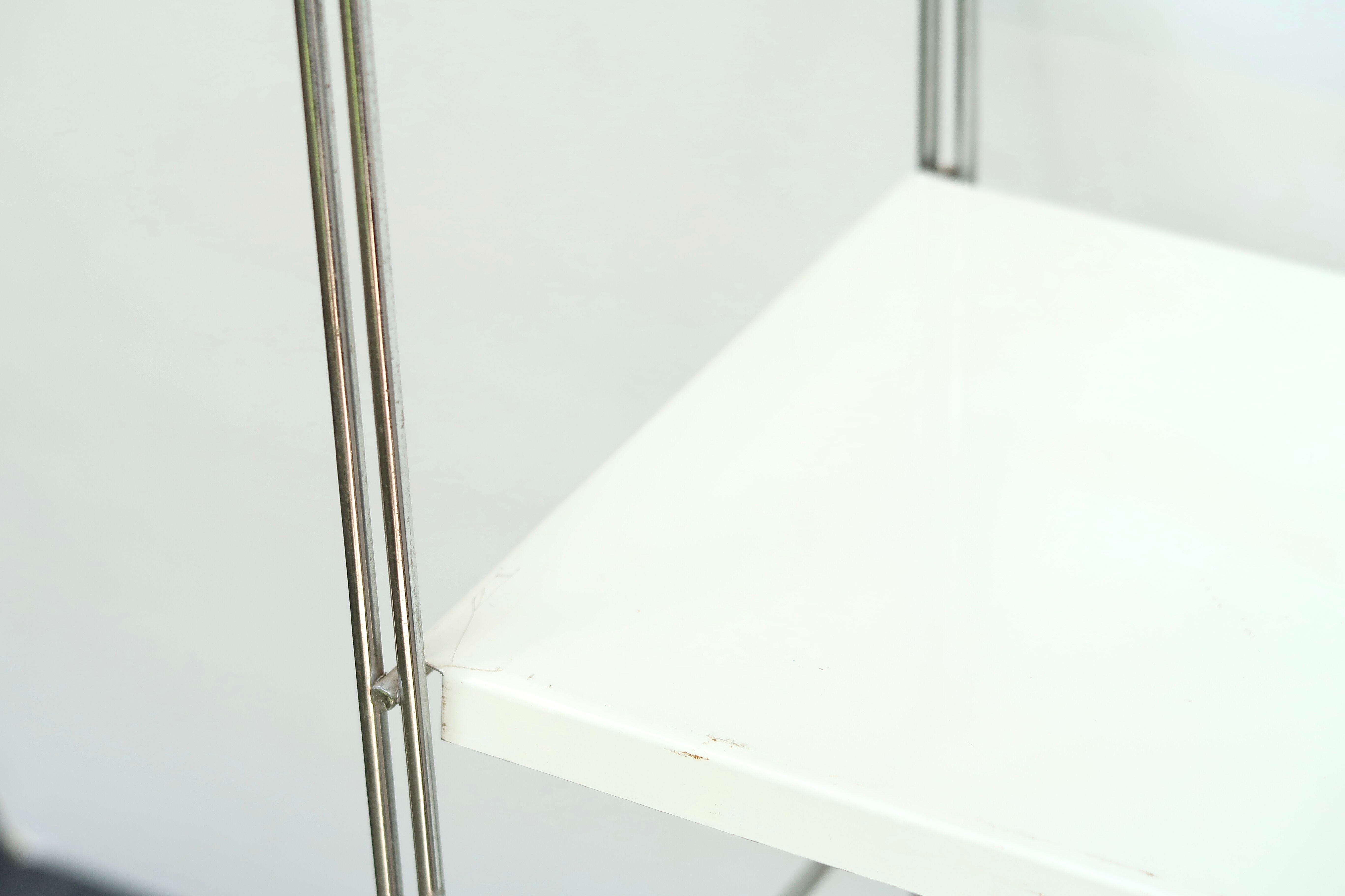 Modular shelves in white and silver metal, 50s