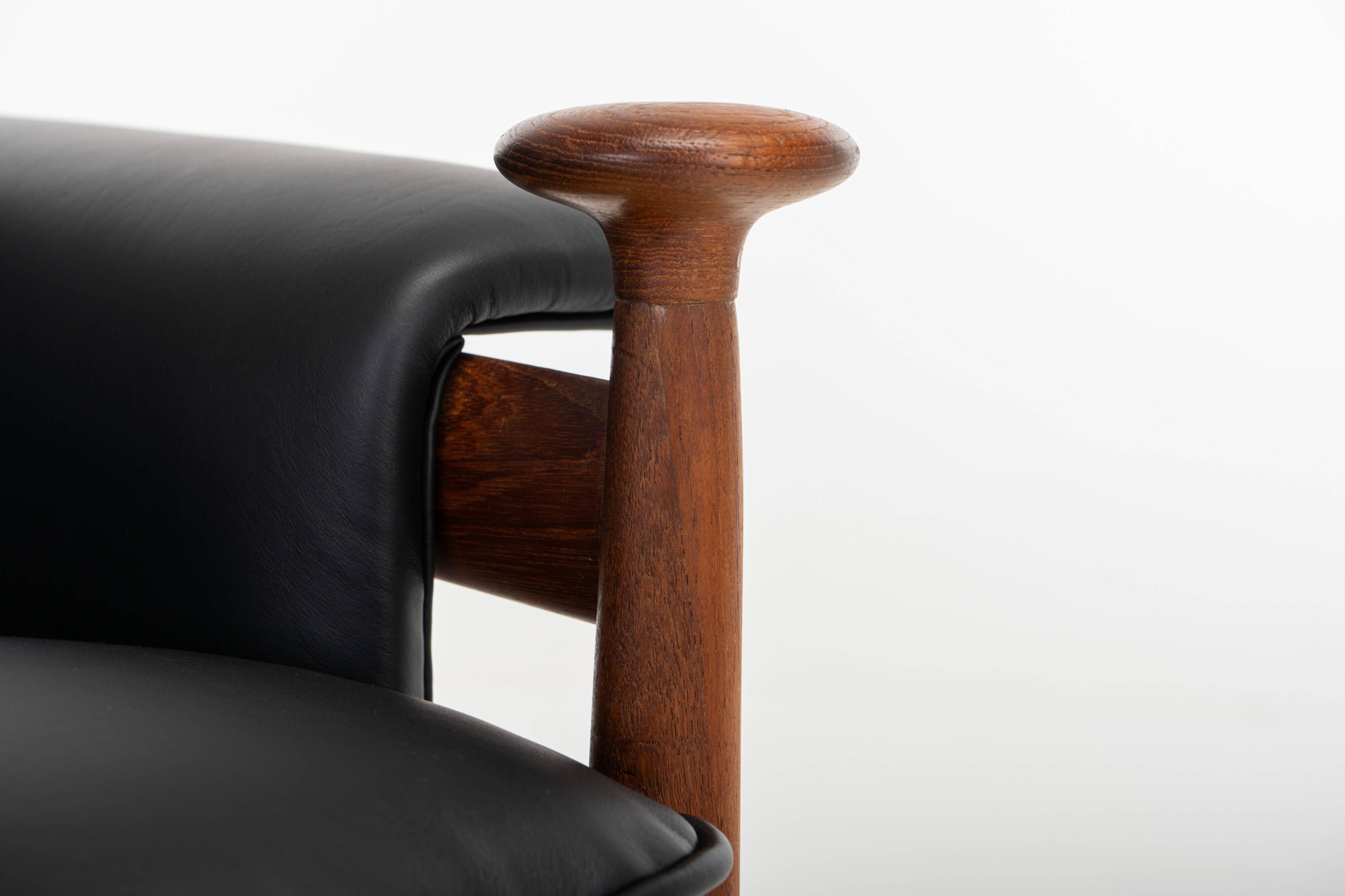 Bwana Lounge Chair and ottoman by Finn Juhl for France & Son, Denmark, 1960s