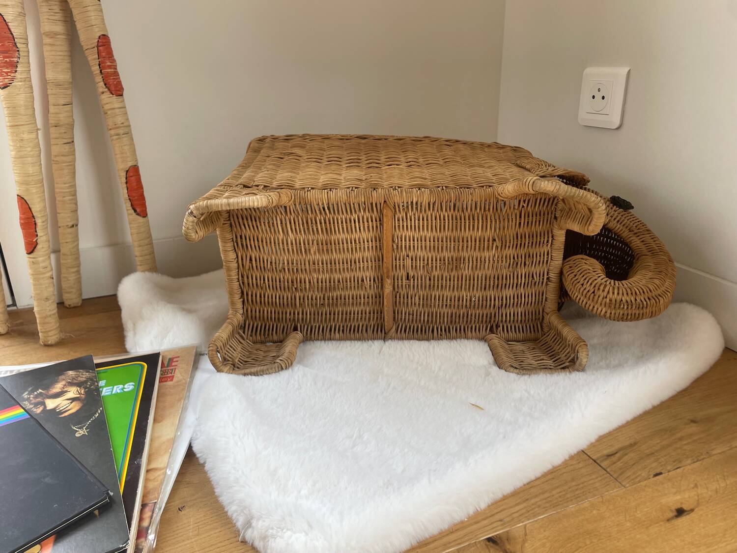 vintage rattan elephant magazine/vinyl holder