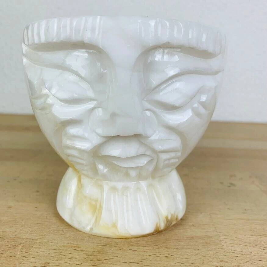 Anthropomorphic ashtray in alabaster, vintage