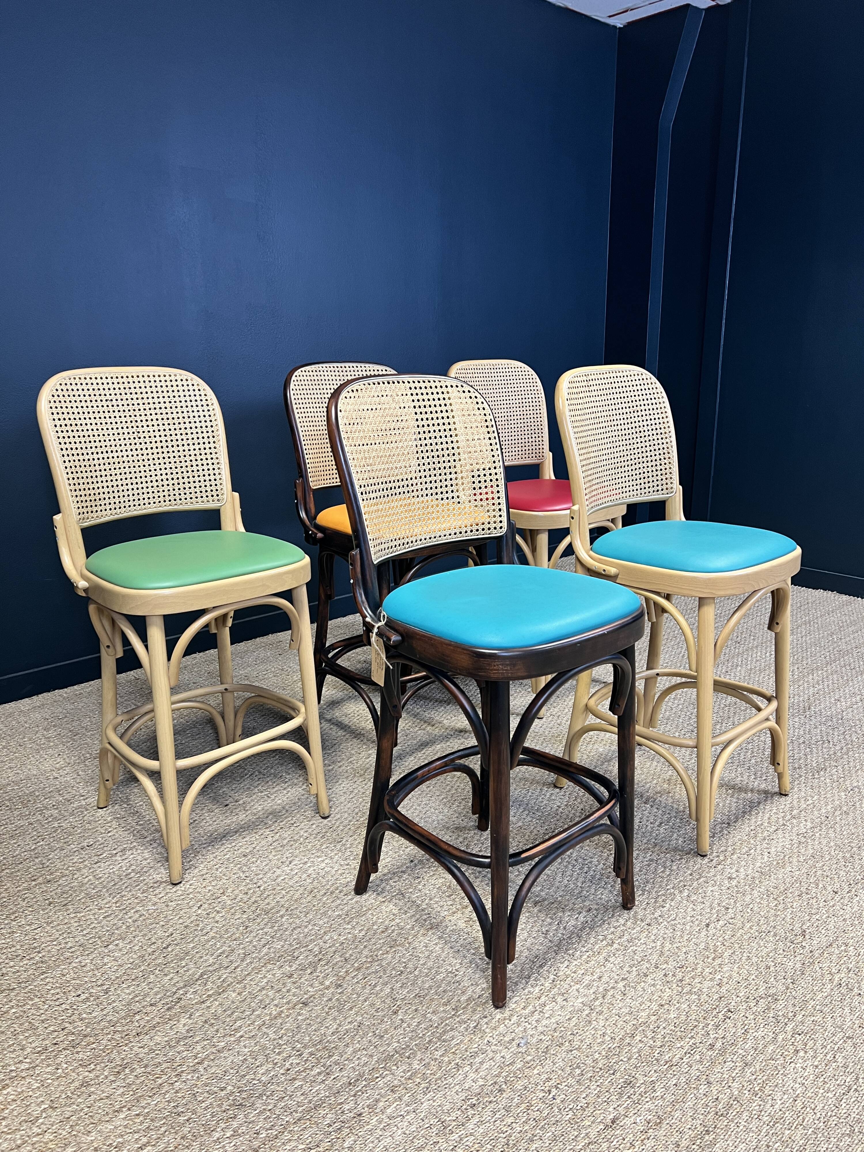 Set of 5 high chairs in light wood and dark wood with canework