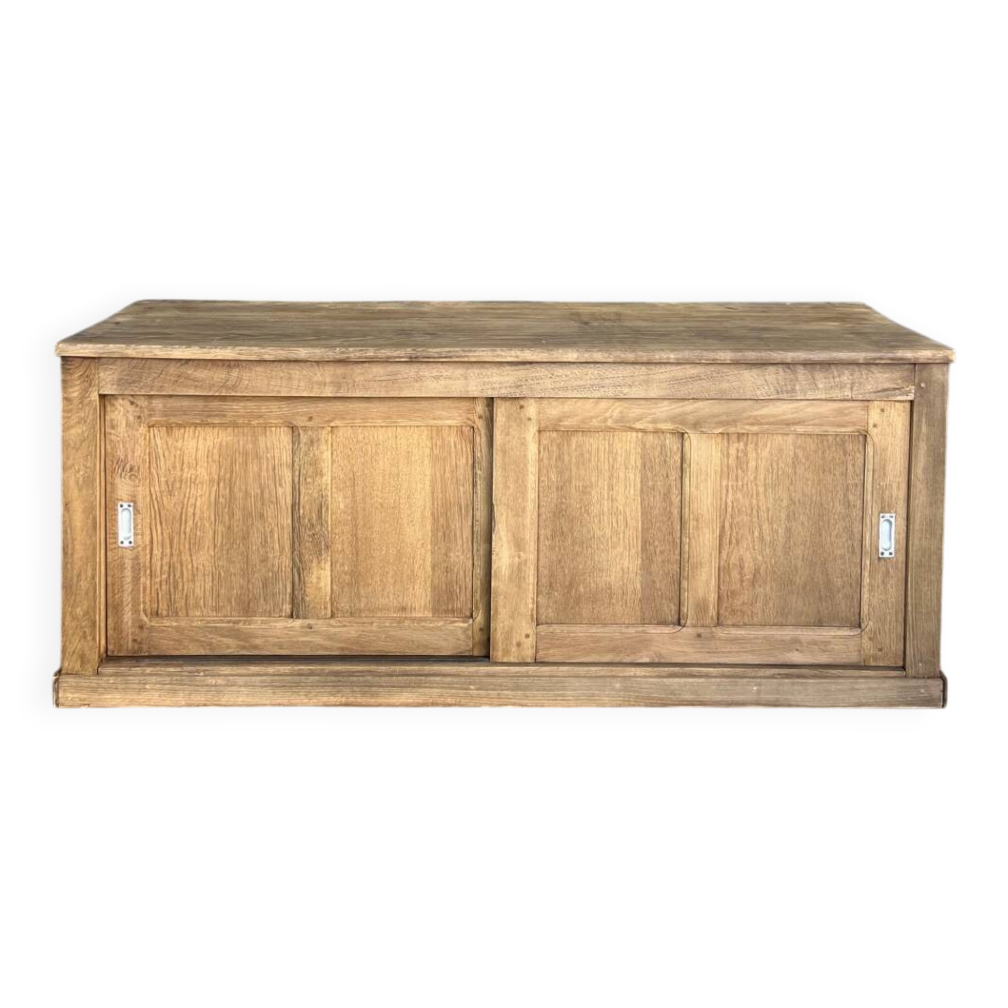 Low cabinet with sliding doors