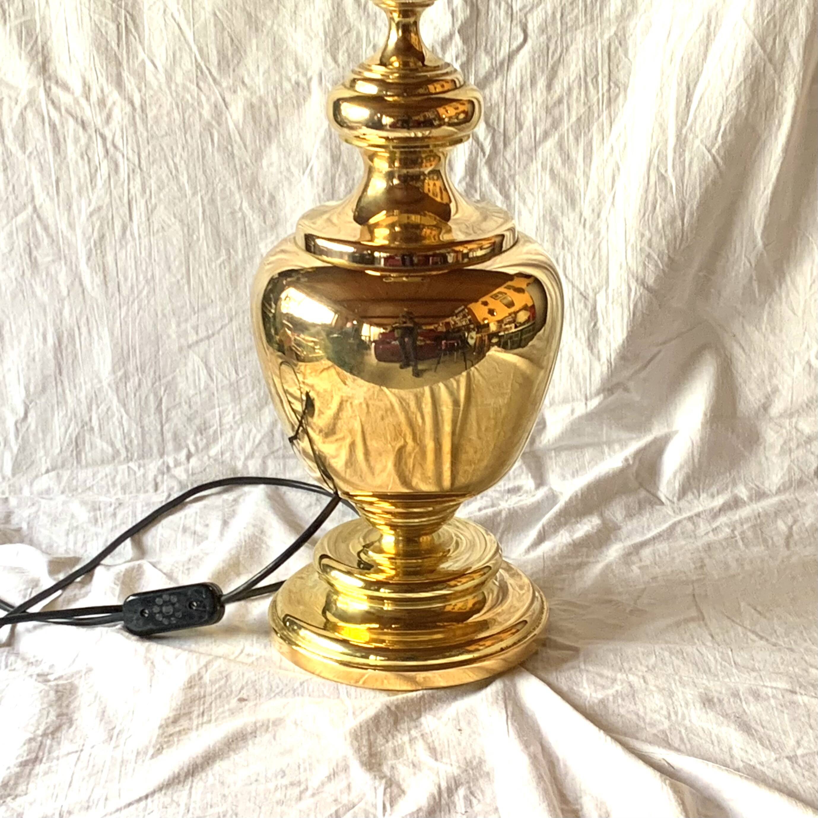 Large vintage brass lamp base - height: 75 cm