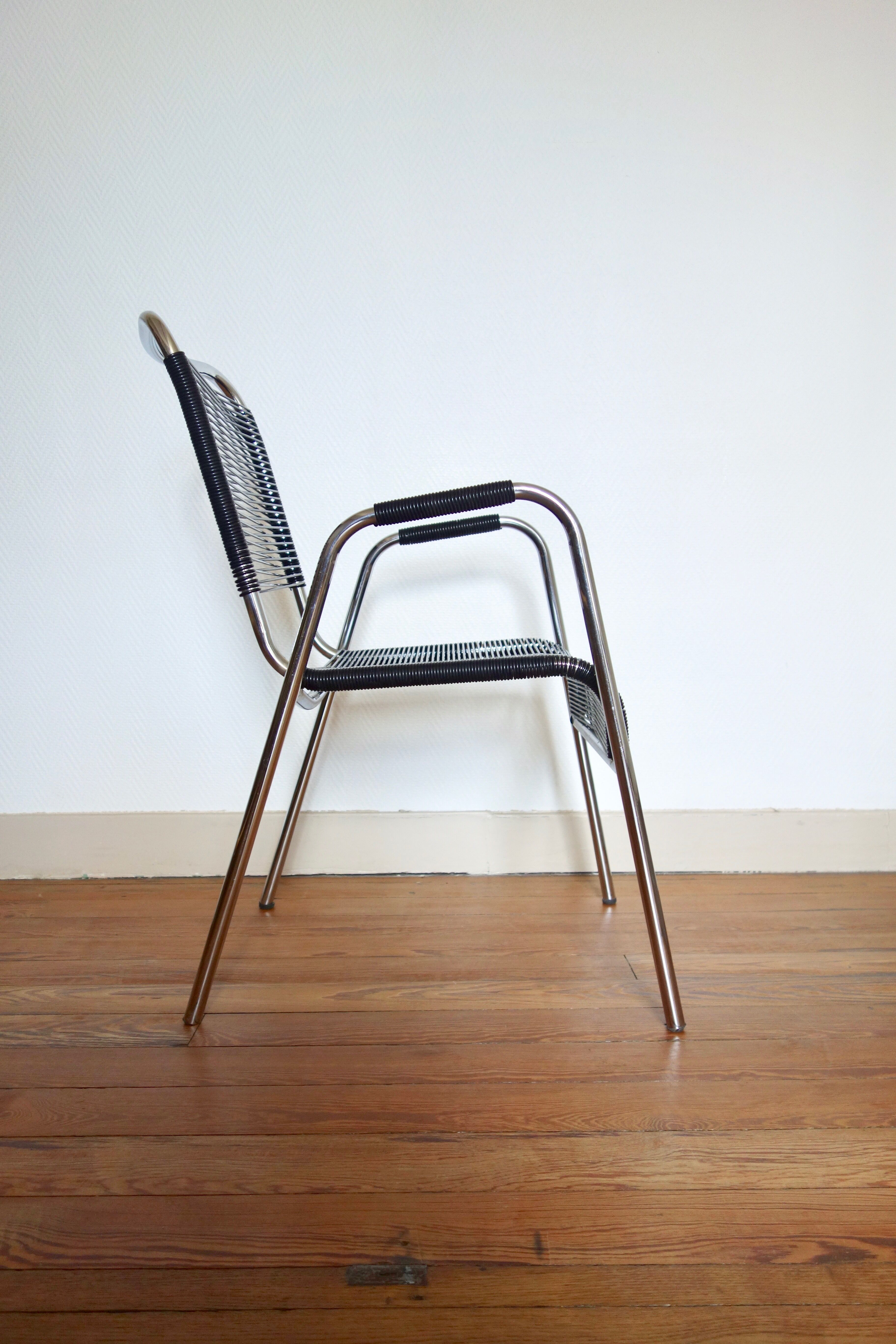 Armchair scoubidou year 70