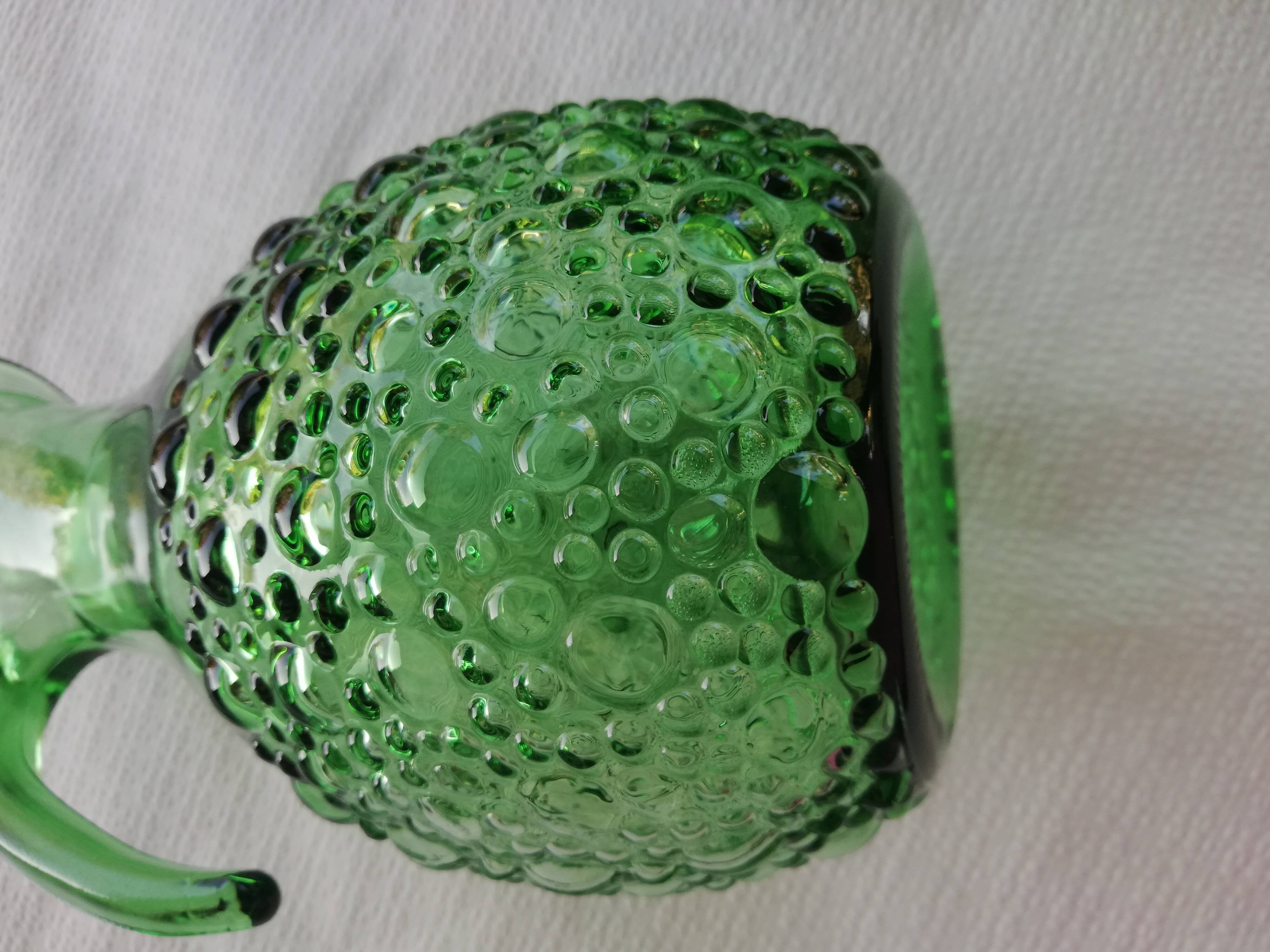 Service a orangeade verre moulé vert décor bulles
