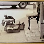 Photo of New York, Cat with rolling eyes in front of a shoe shine, 1960
