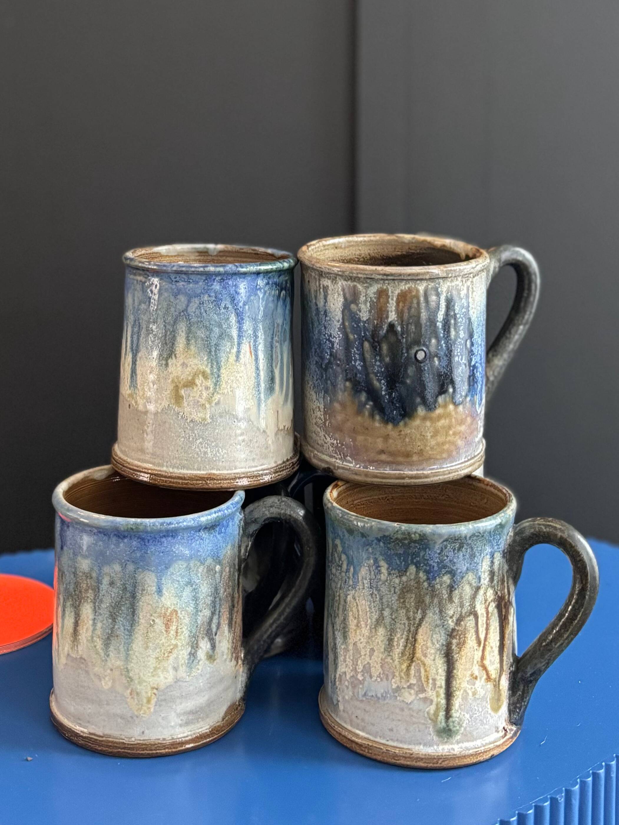 6 Pitot stoneware art beakers