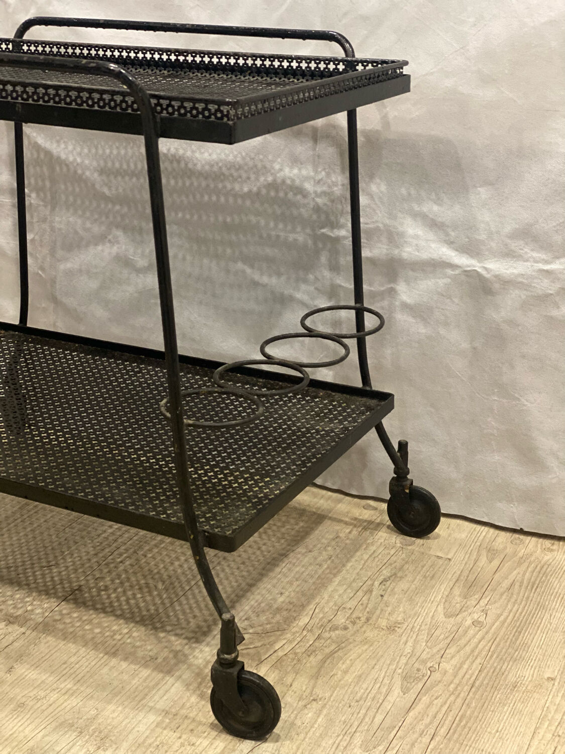 Table bar dessert circa 60