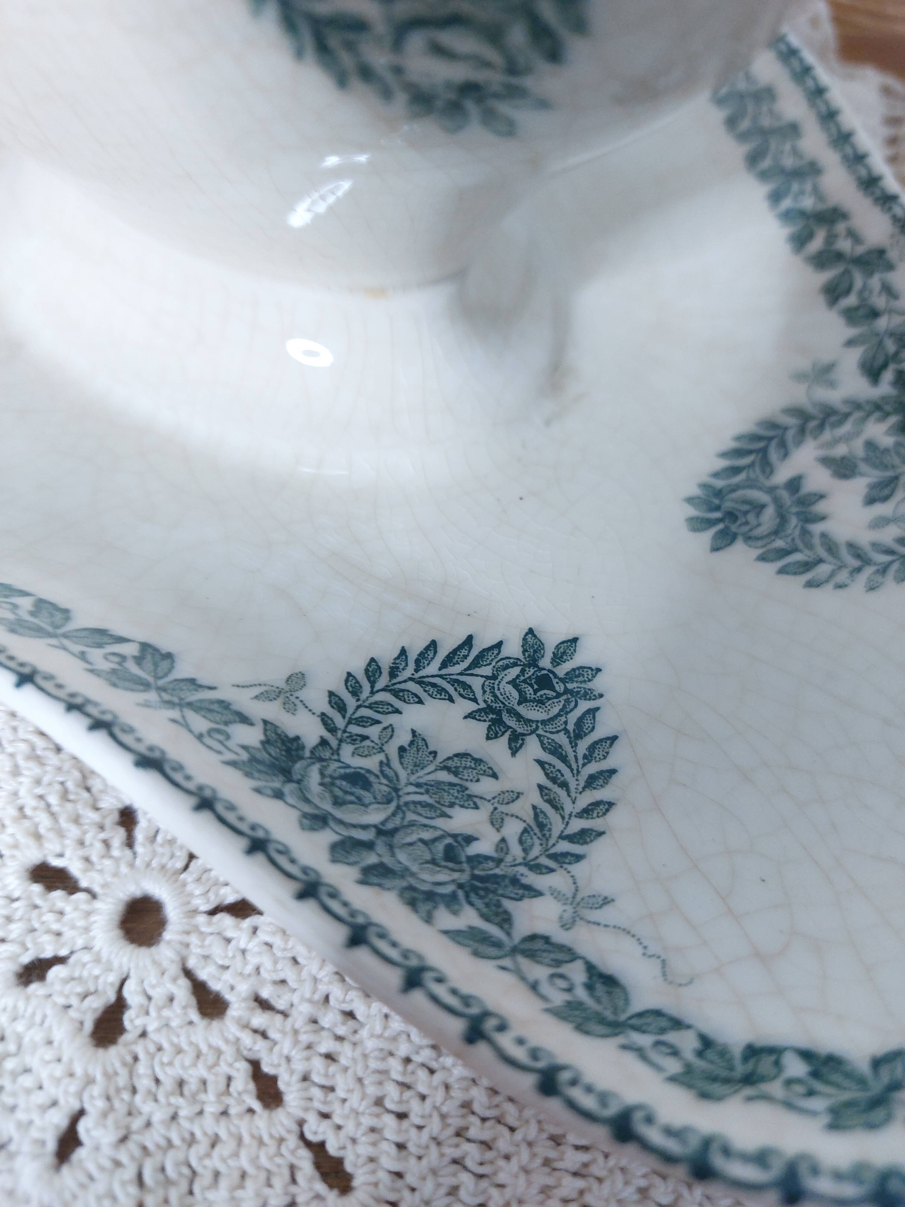 Rare and very pretty old Longwy St Cyr SFNGR sauce boat, France