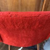 2 red moumoute chairs