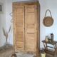 Armoire parisienne