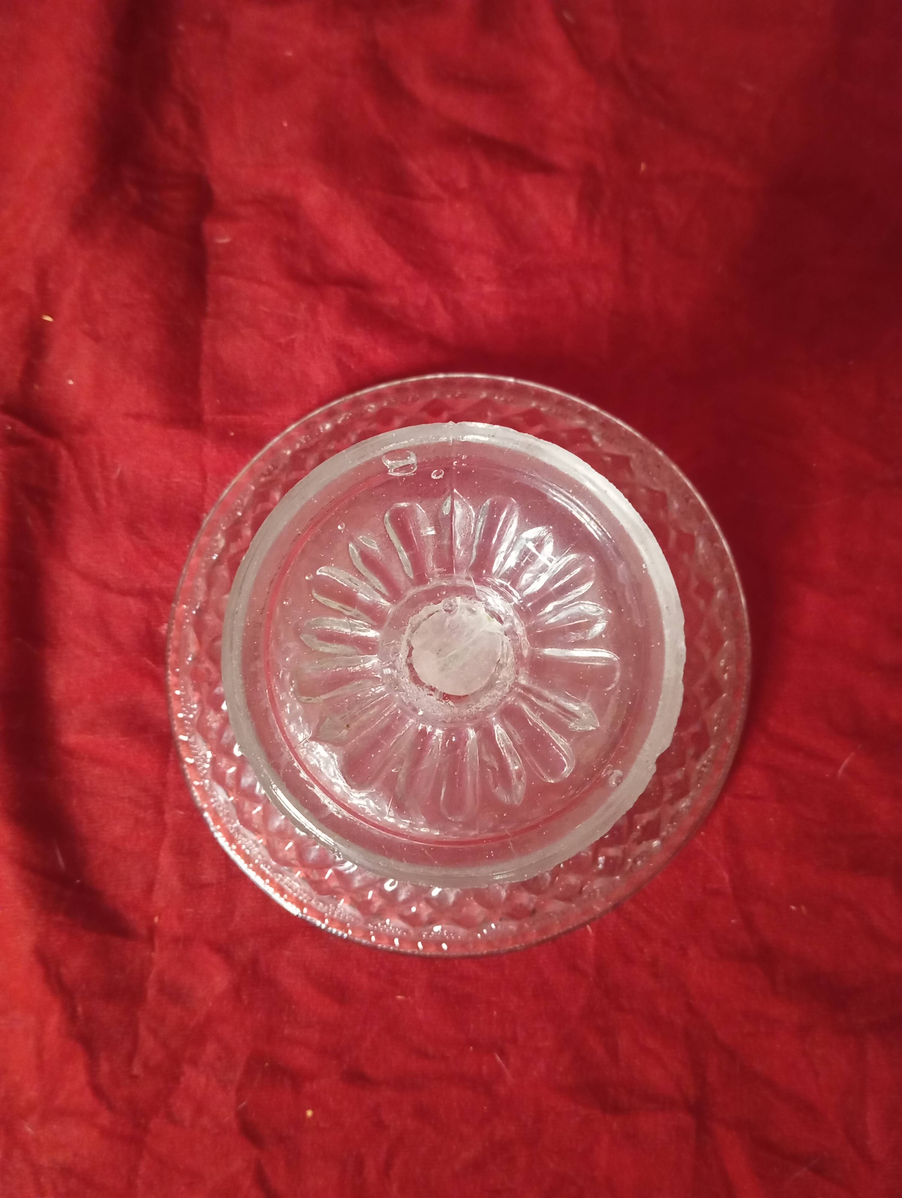 Glass bowl