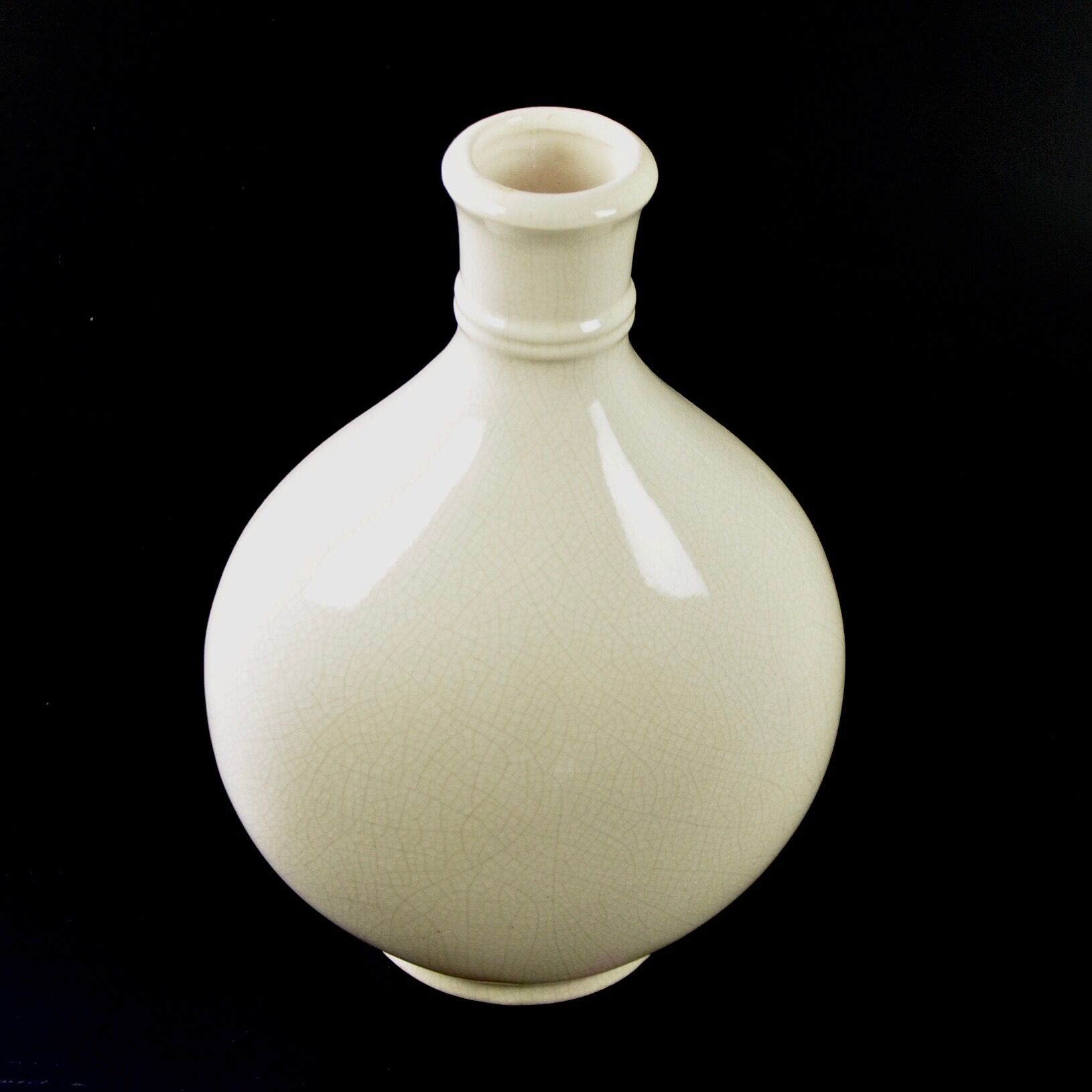Ceramic vase
