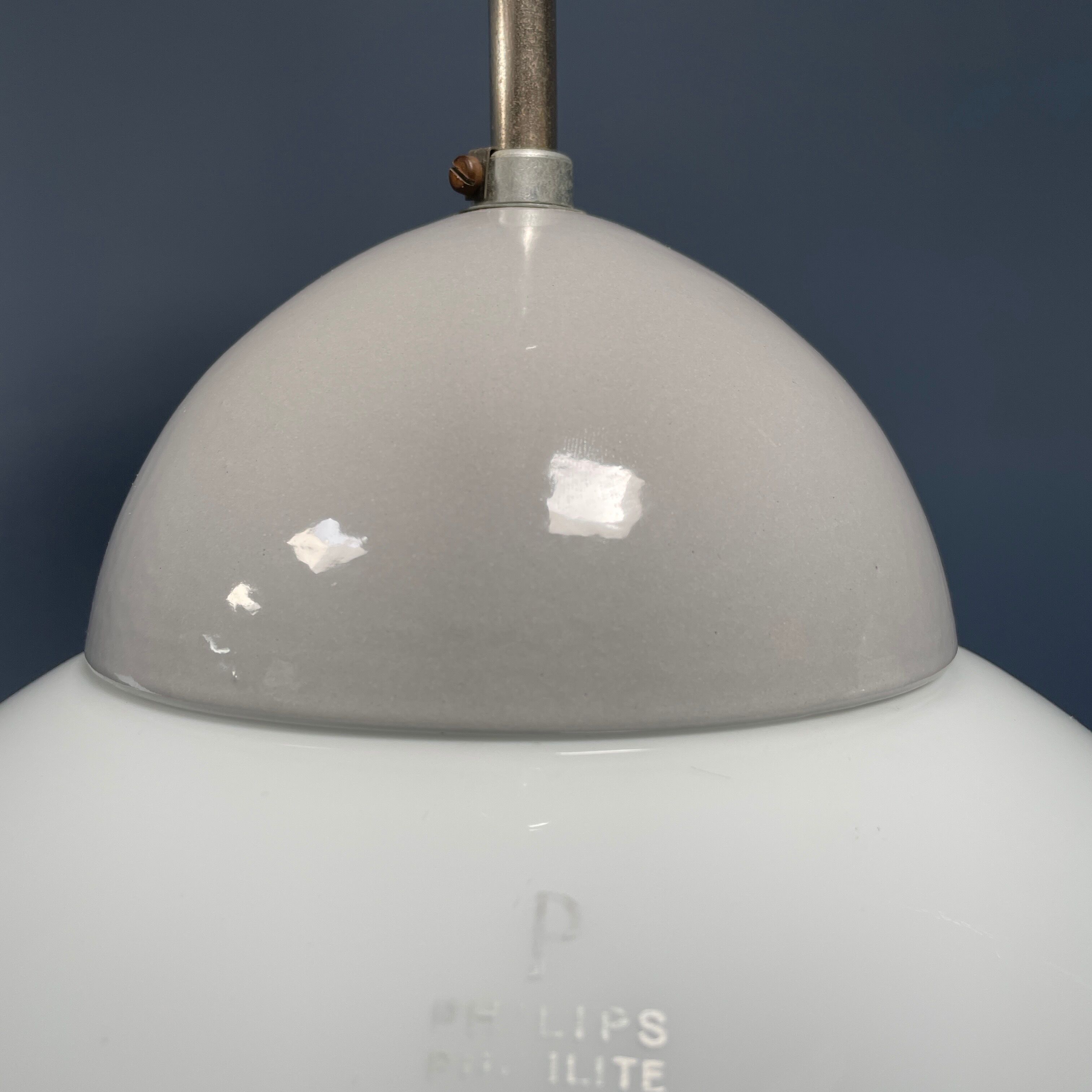Ensemble de deux suspensions opalines Philips Phililight