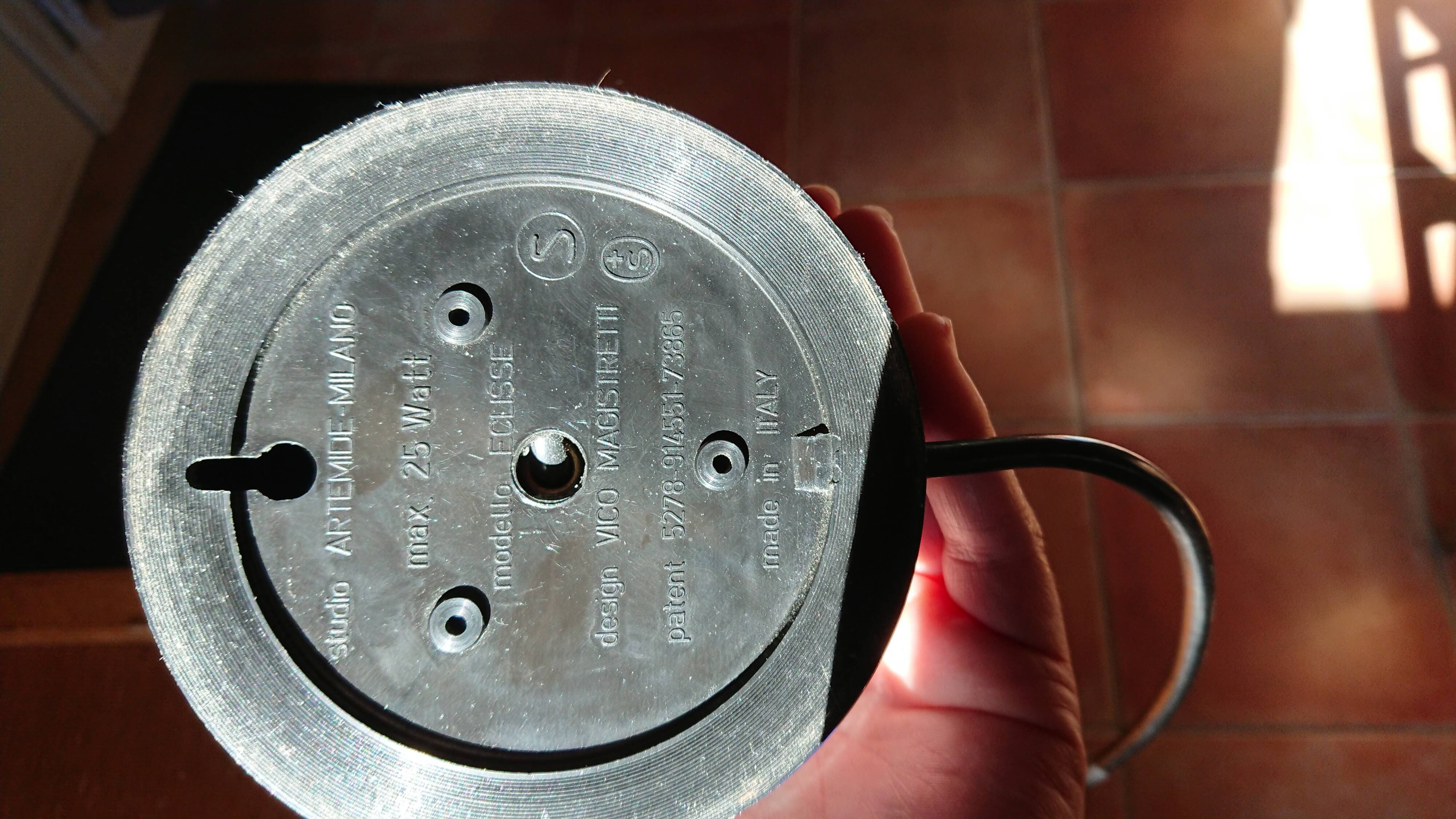 Eclipse lamp by Vico Magistretti for Artemide