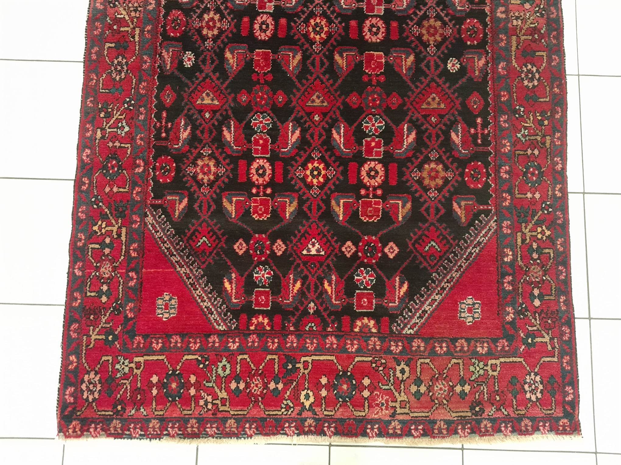 Handmade Persian Hamadan rug