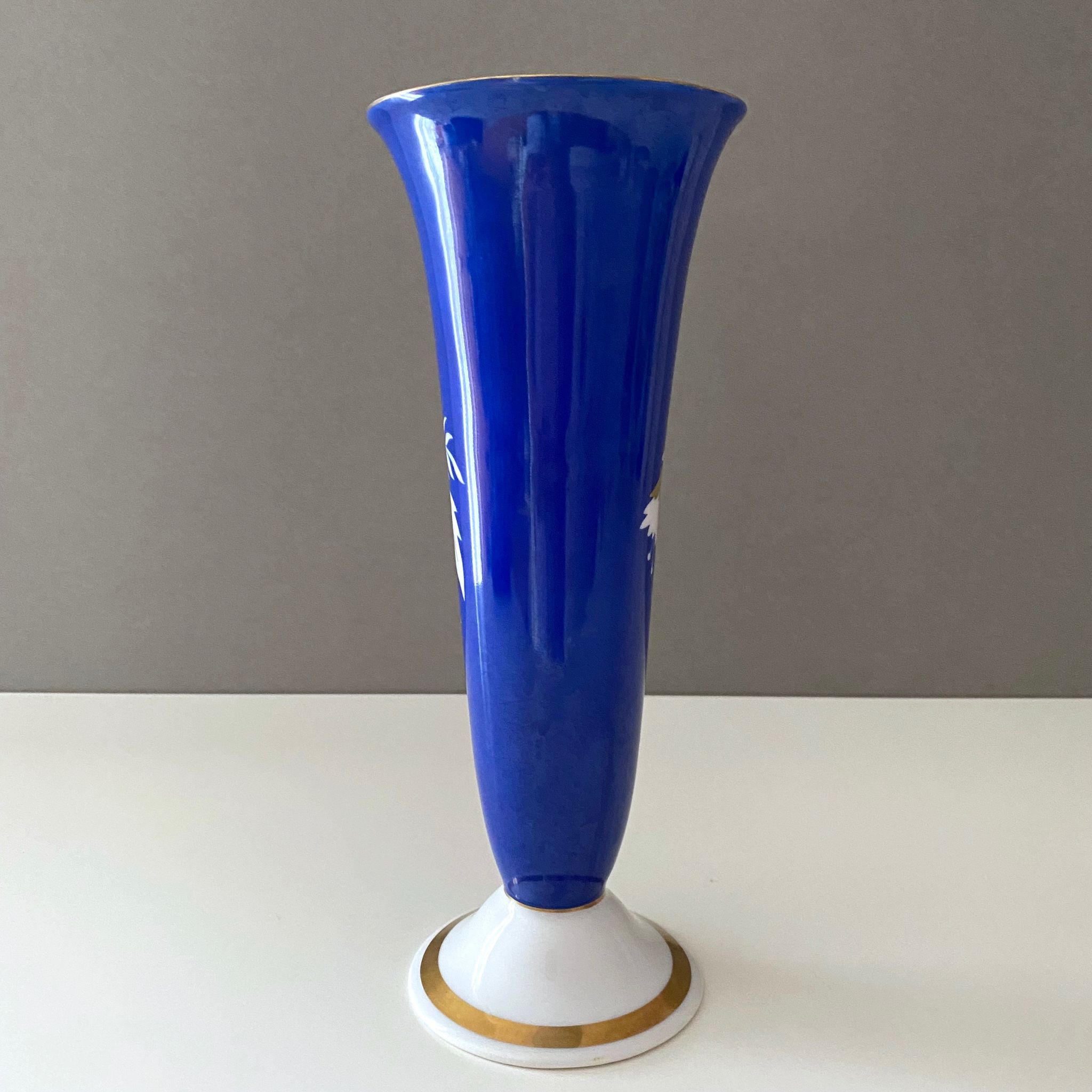 Art Deco Porcelain Vase Königszelt with Gold Decoration, Hand Painted