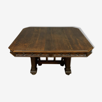 Gothic renaissance extension table in solid oak circa 1850