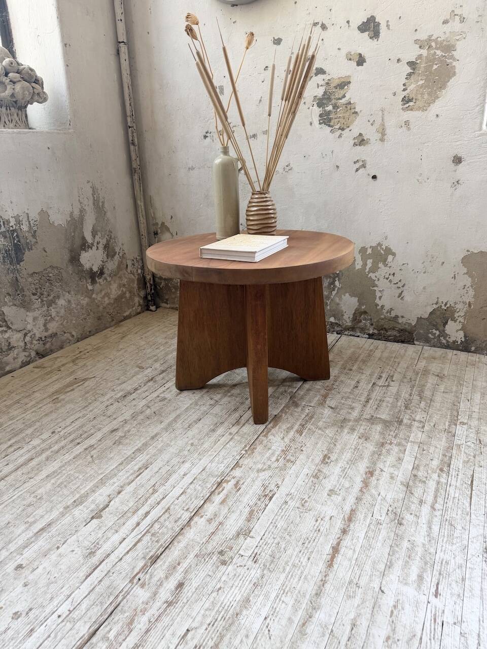 Constructivist gueridon 1950 mahogany