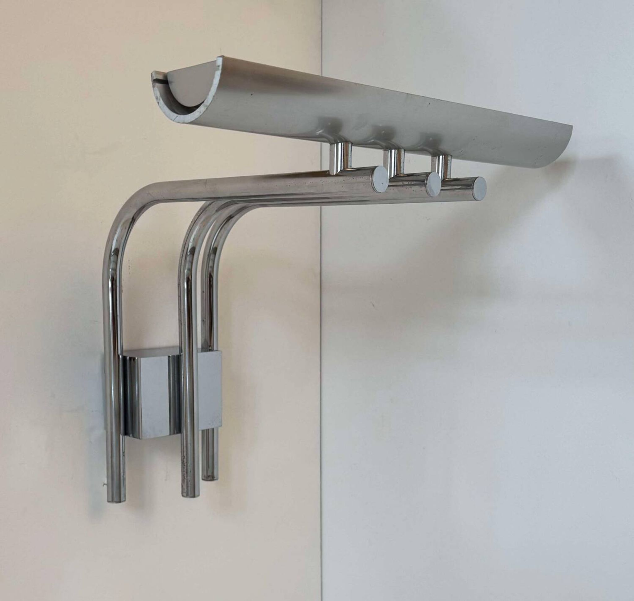 Vintage wall light 20581, chrome metal, by Verre Lumière Studio France 1978