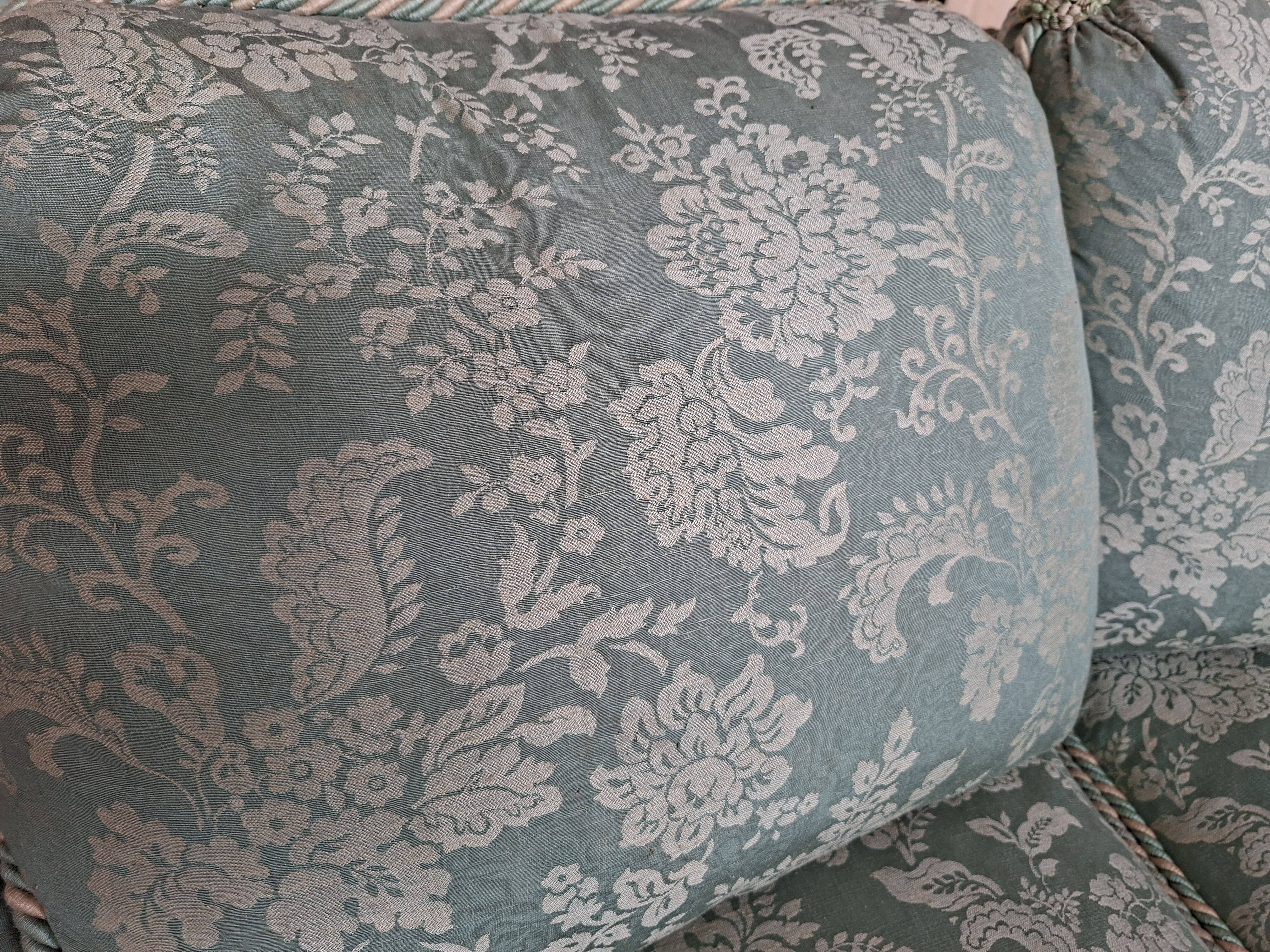 Tris di Divani d’Autore – Pregiata Seta di San Leucio