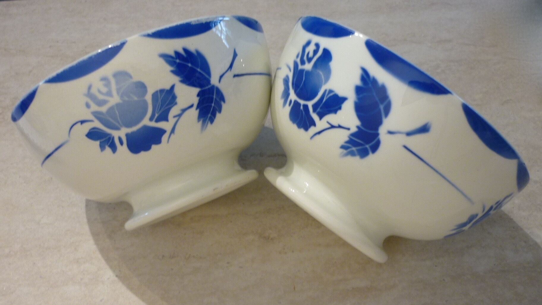 Set of 2 old ceramic bowls Mona de Gien