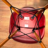 DSW chair by Charles & Ray Eames, Vitra