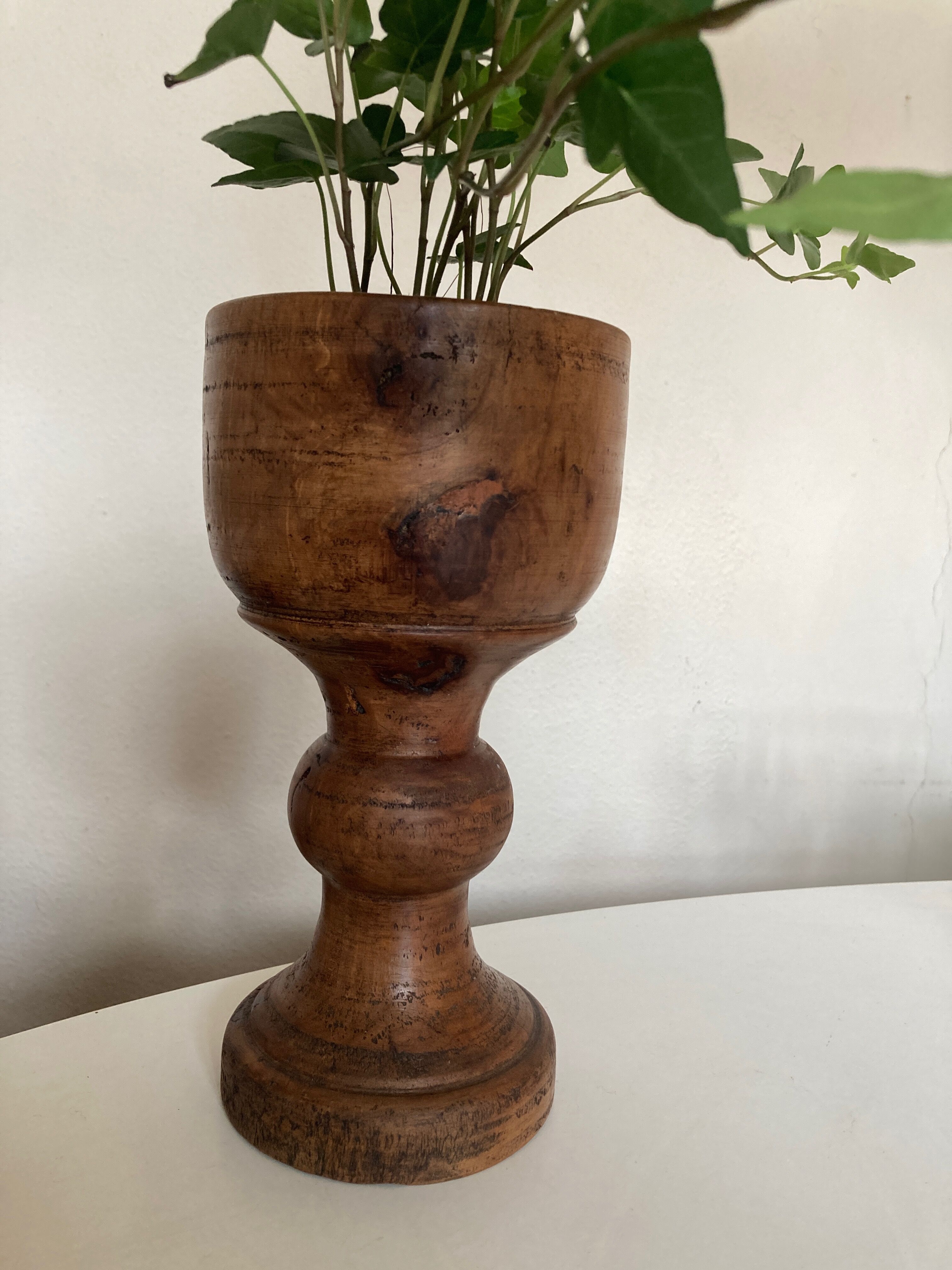 Pot cover 19th neo classic solid wood turned H24cm