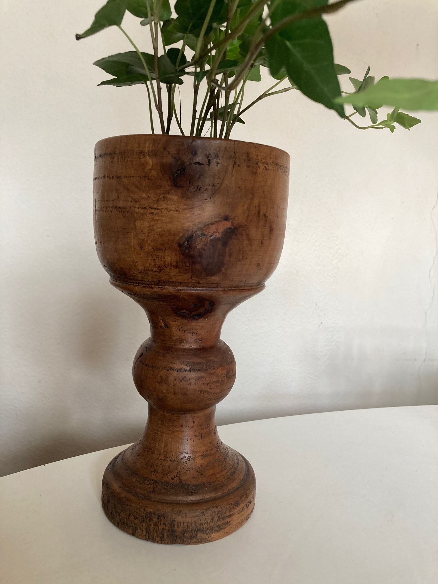 Pot cover 19th neo classic solid wood turned H24cm