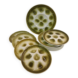 11 oyster plates + 1 Orchies Moulin des Loups dish