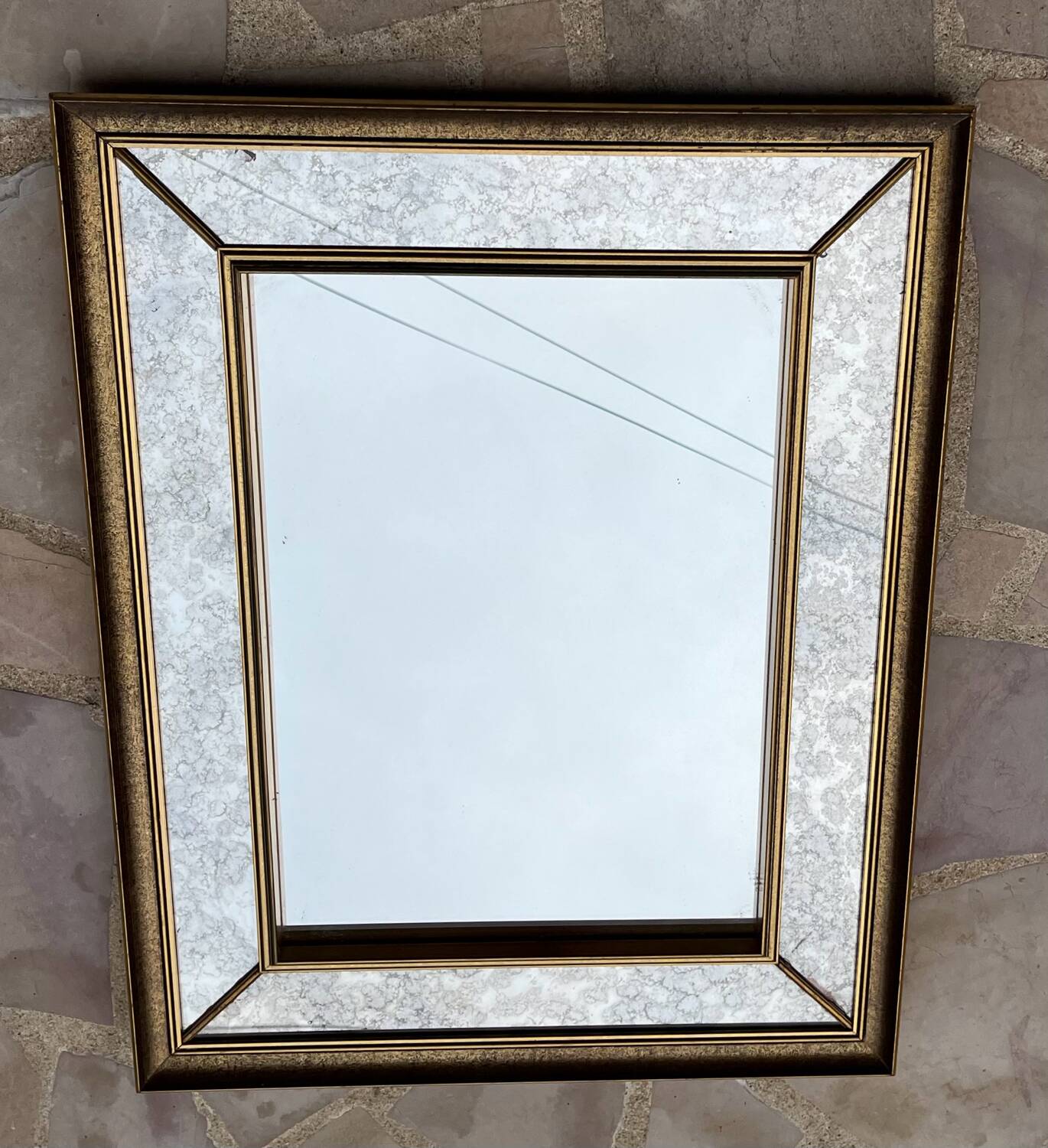 Antique rectangular mirror in gilded wood with glazing beads