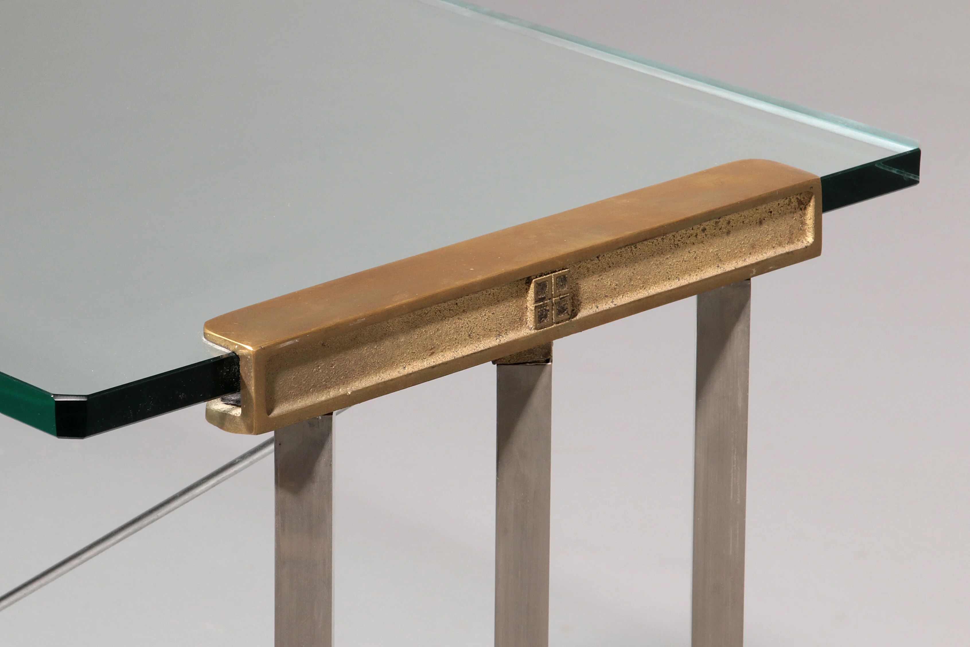 Elegant midcentury side table by Peter Ghyczy model T34