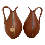 Pair of terra cotta vases Sawa foreign