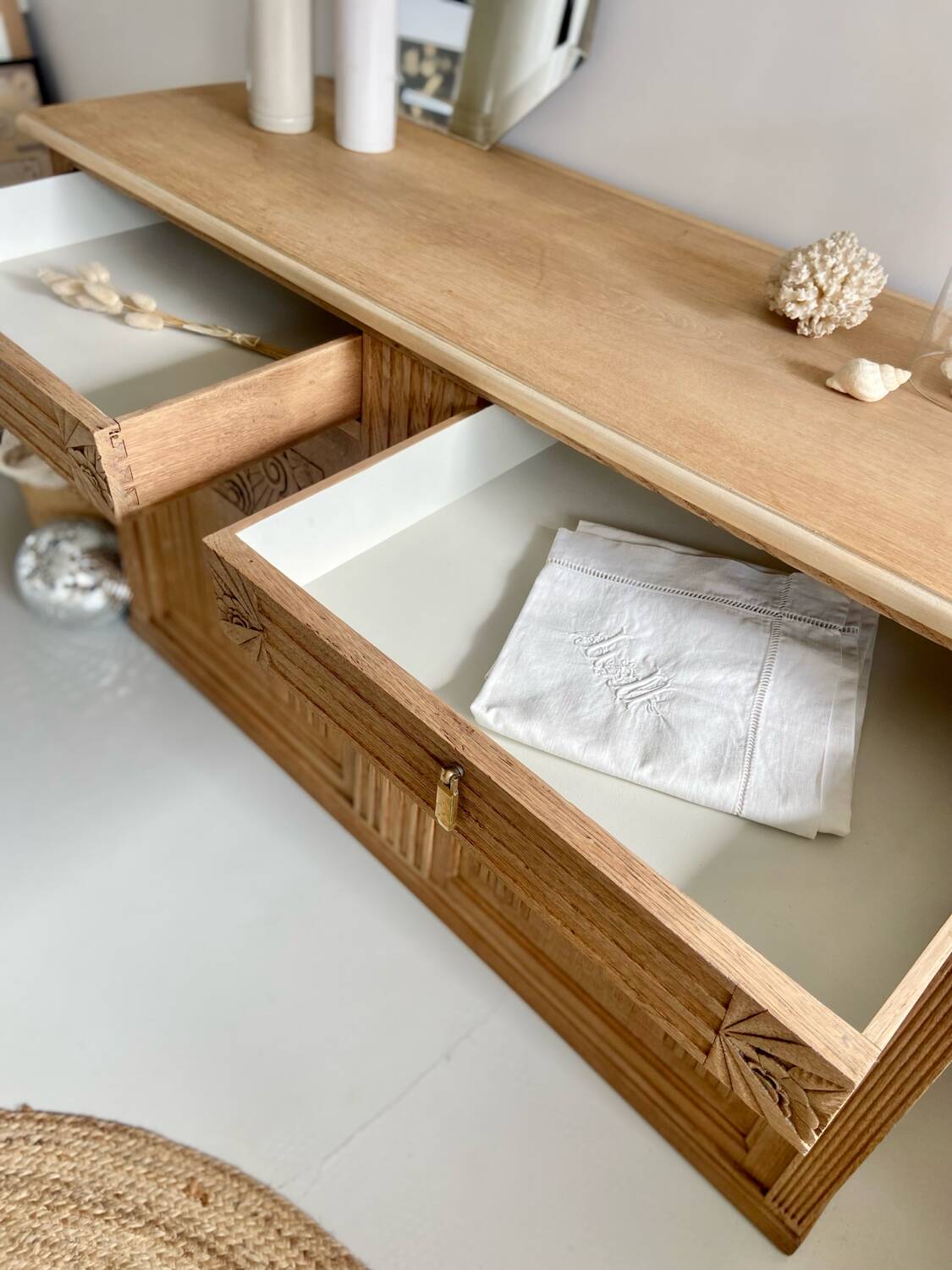 Grand buffet Art Déco en chêne massif - Enfilade vintage