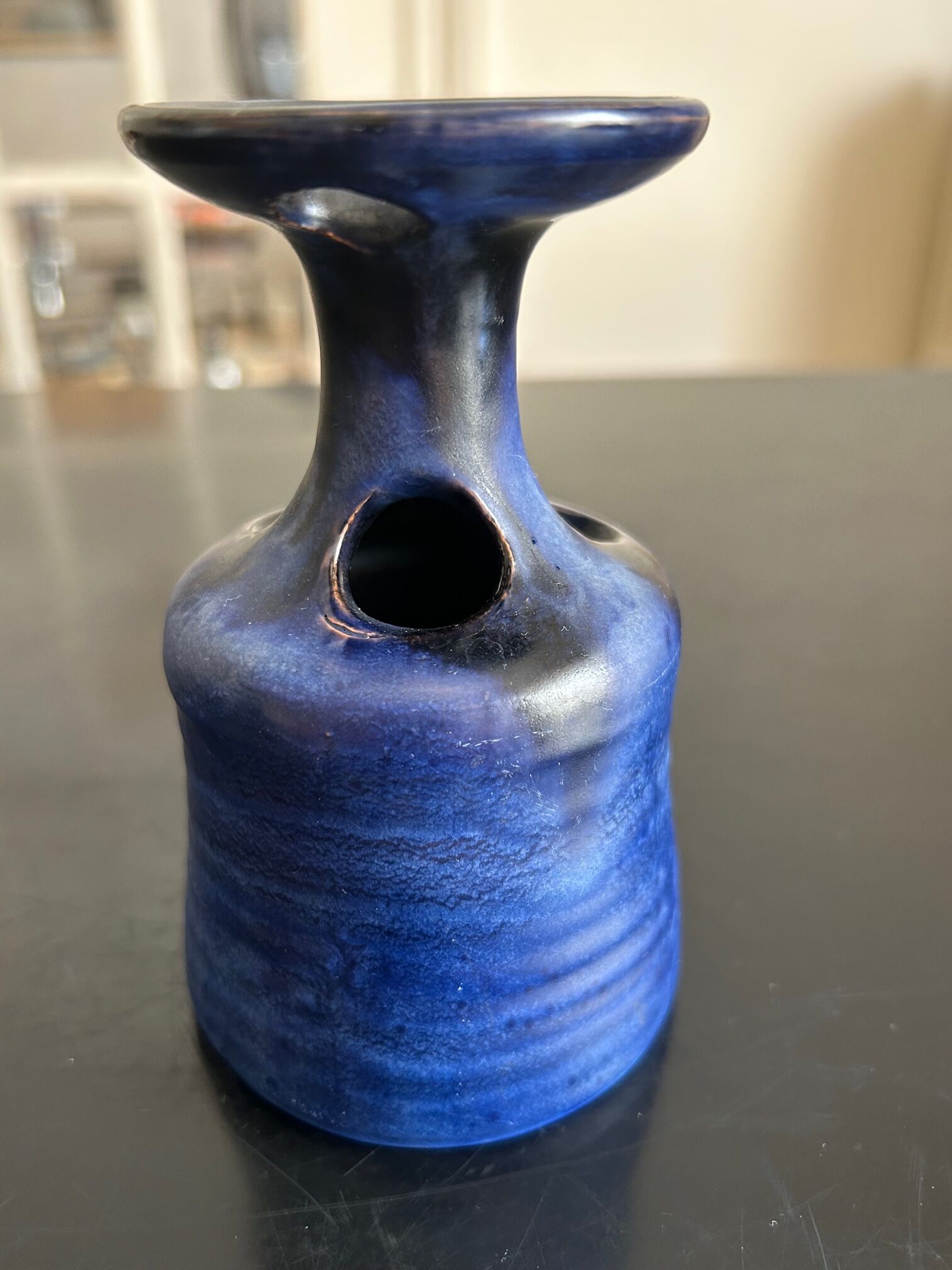blue vase 1970