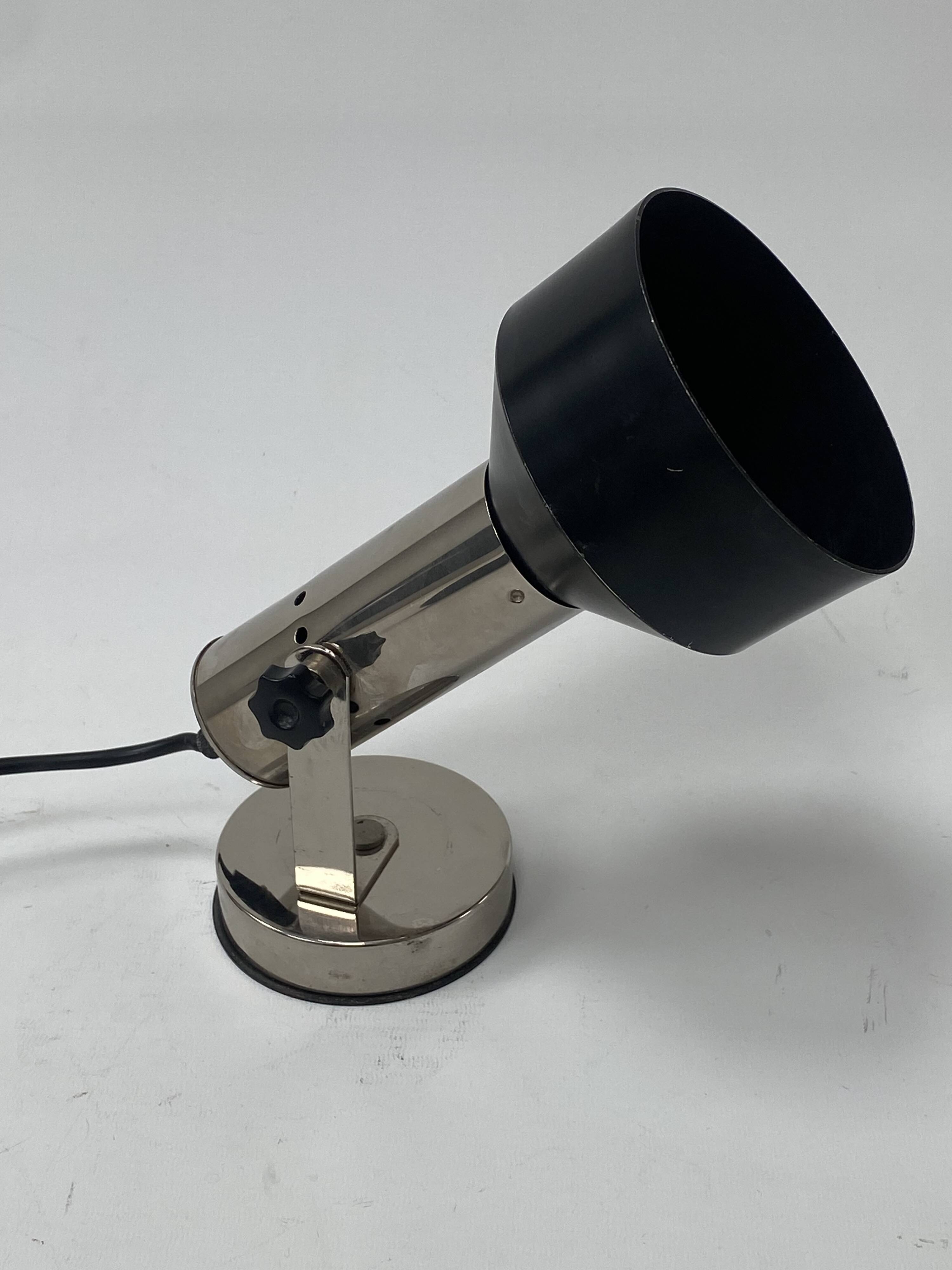 Spot Philips vintage Années 70 noir et chrome à poser