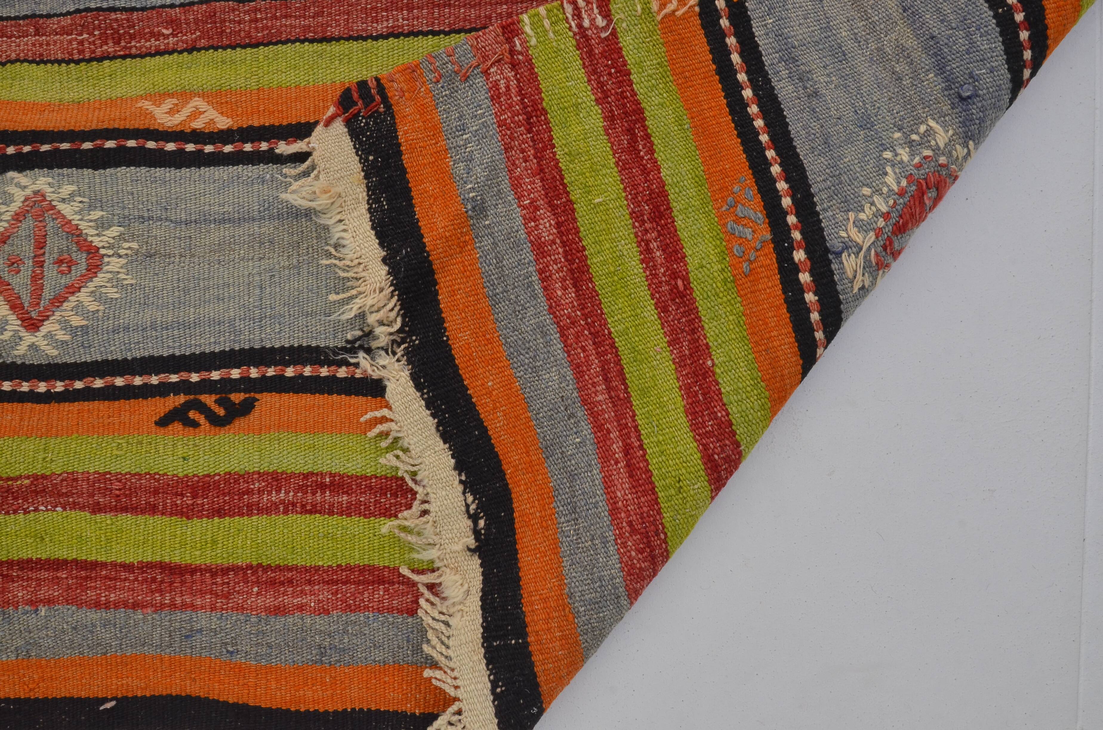 Tapis Kilim vintage