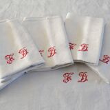 Old tablecloth & 5 linen damask napkins